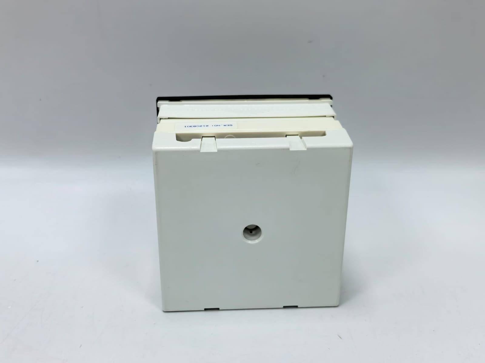 CEWE INSTRUMENTS CLR96 CEWE INSTRUMENTS CLR96 VOLT ANALOG PANEL METER 9460 0-720A 7