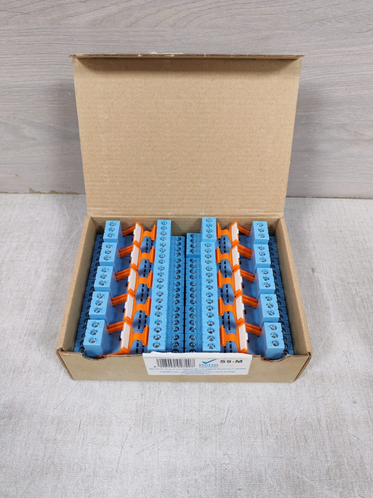 COMAT RELECO S9-M RELAY SOCKET 250V