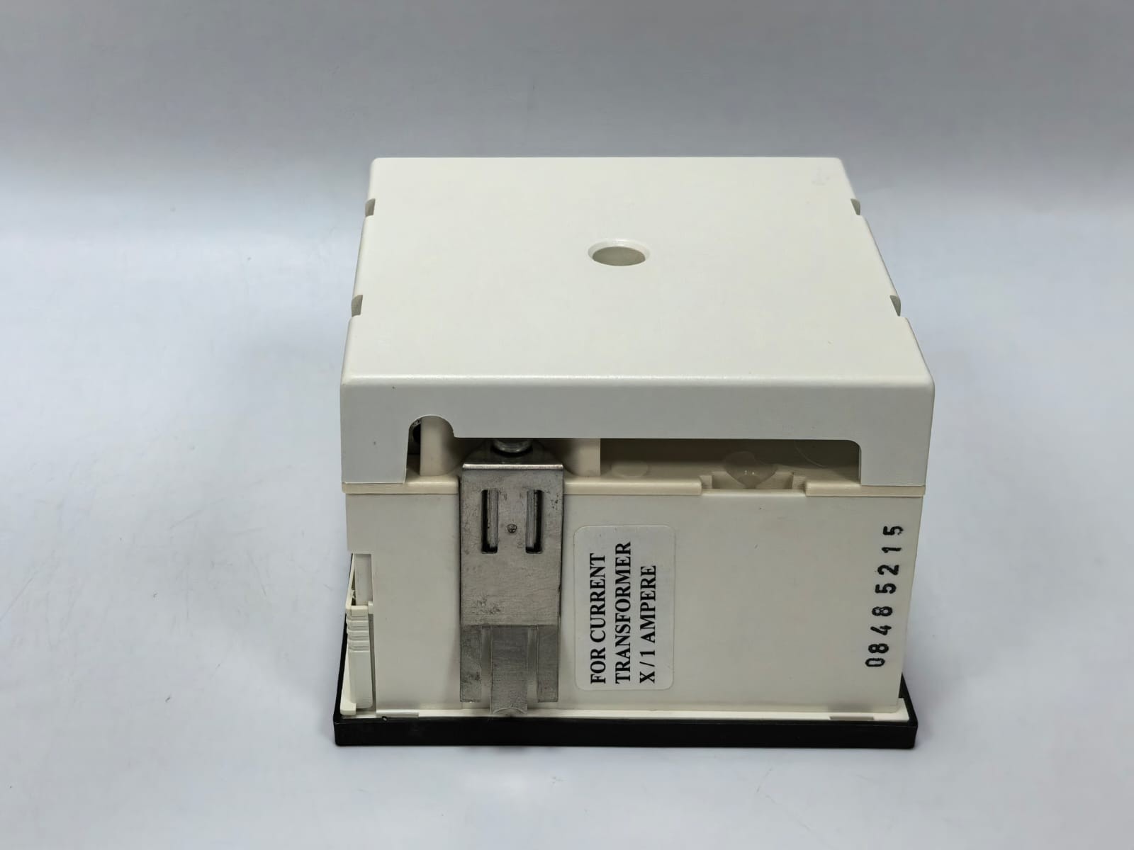 CEWE INSTRUMENTS CLR96 CEWE INSTRUMENTS CLR96 VOLT ANALOG PANEL METER 9460 0-1440A 3