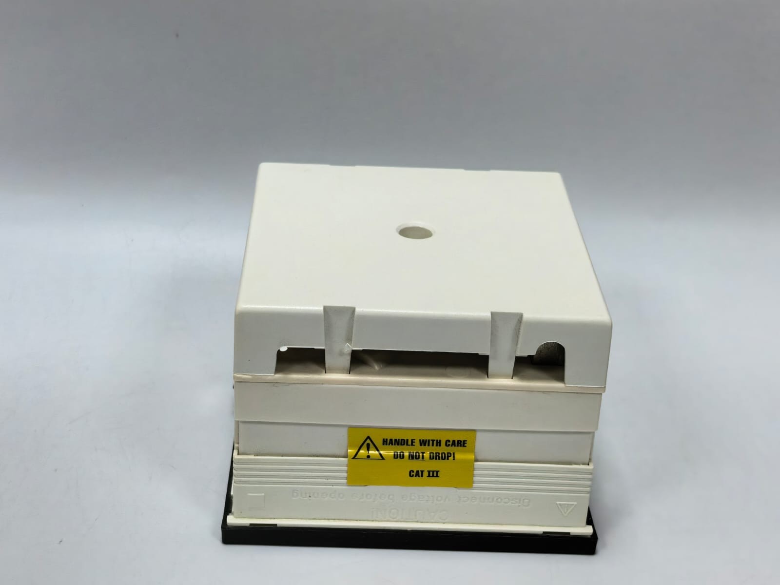 CEWE INSTRUMENTS CLR96 CEWE INSTRUMENTS CLR96 VOLT ANALOG PANEL METER 9460 0-1440A 4