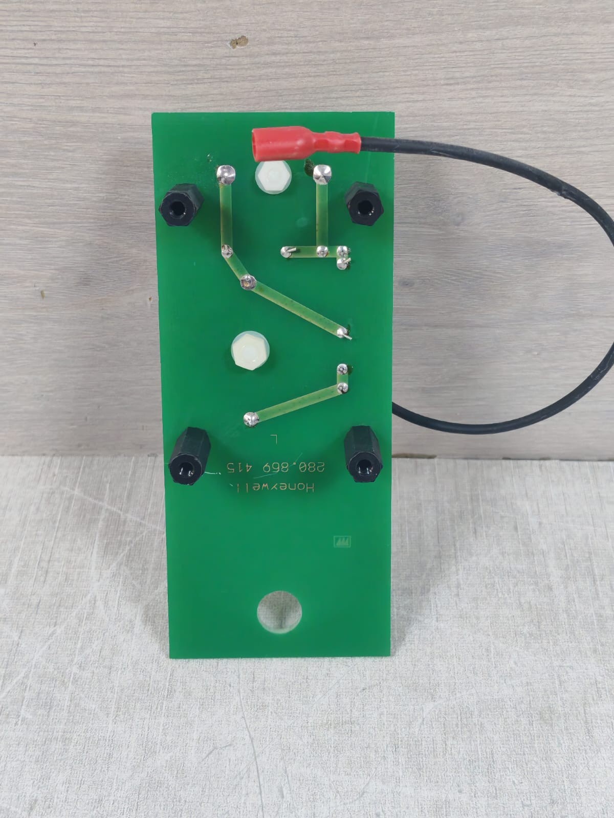 Honeywell CAM-LCR-4KHZ HONEYWELL CAM-LCR-4KHZ P/N 280.869.440/ 280.869.415 PRINTED CIRCUIT BOARD 10