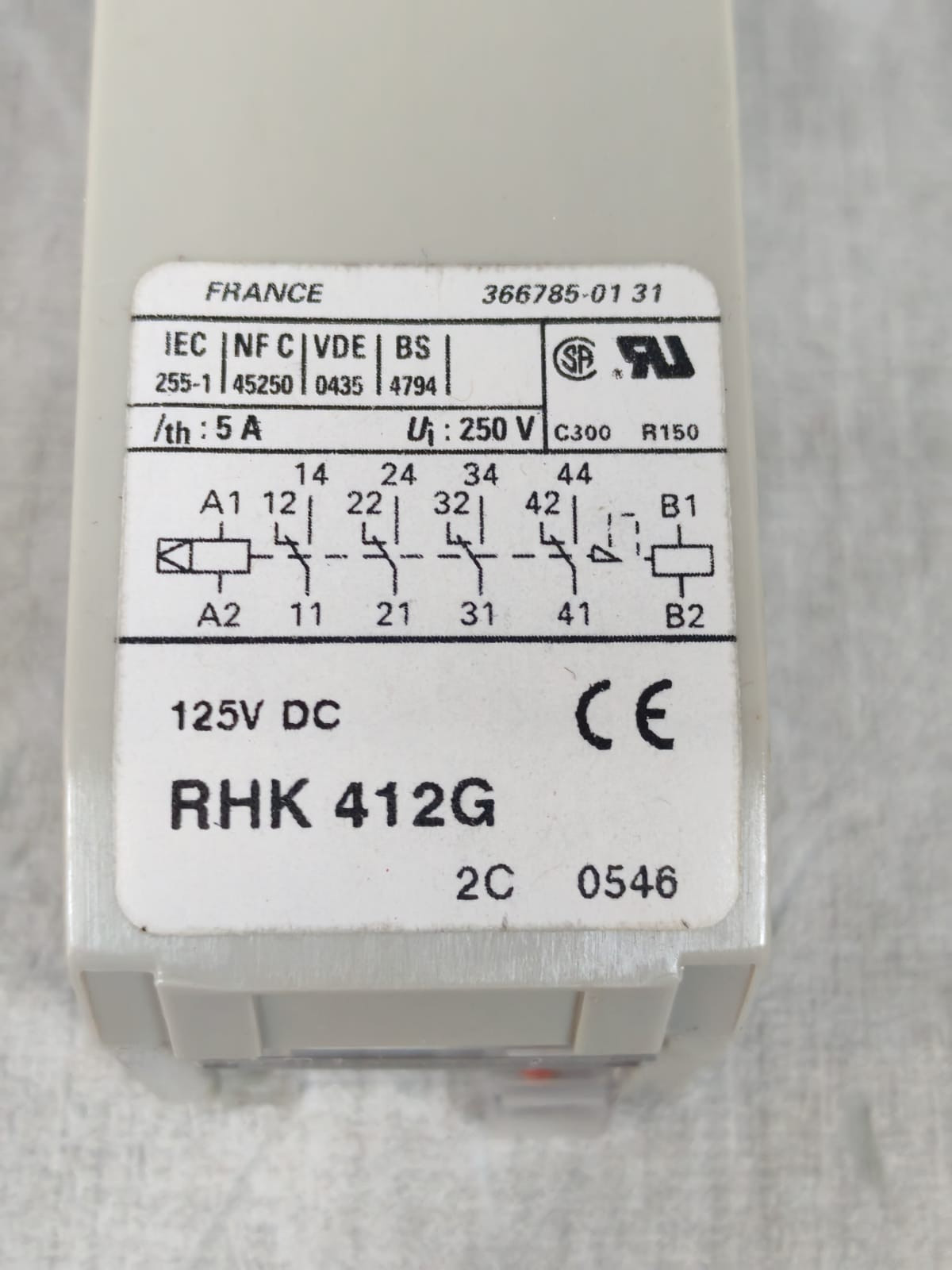 Schneider Electric RHK412G TELEMECANIQUE RHK412G 022048 LATCH RELAY 125V 3