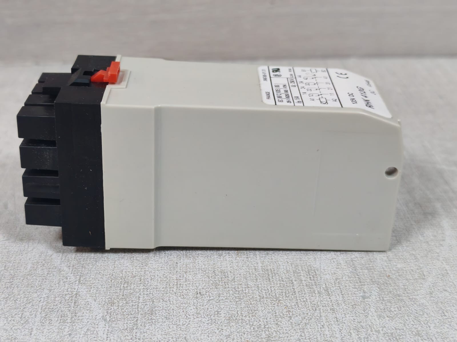 Schneider Electric RHK412G TELEMECANIQUE RHK412G 022048 LATCH RELAY 125V 4