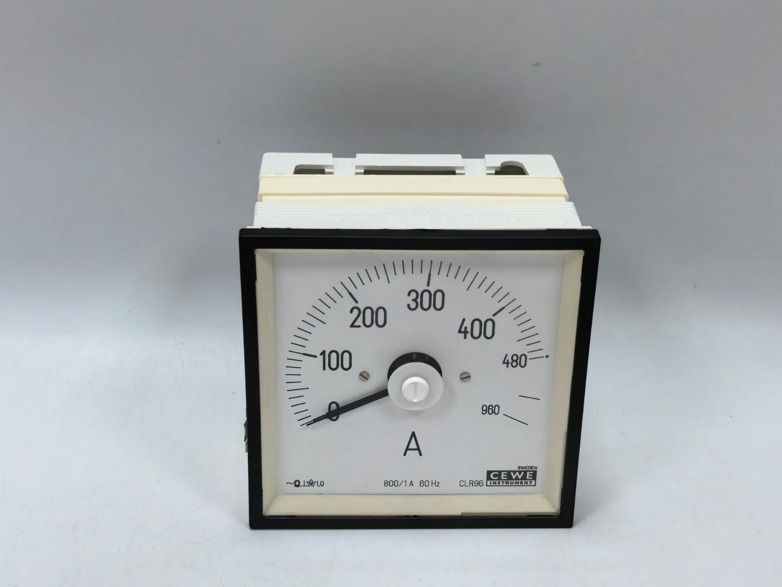 CEWE CLR96 CEWE INSTRUMENTS CLR96 VOLT ANALOG PANEL METER 9460 0-960A, 0-480A 2
