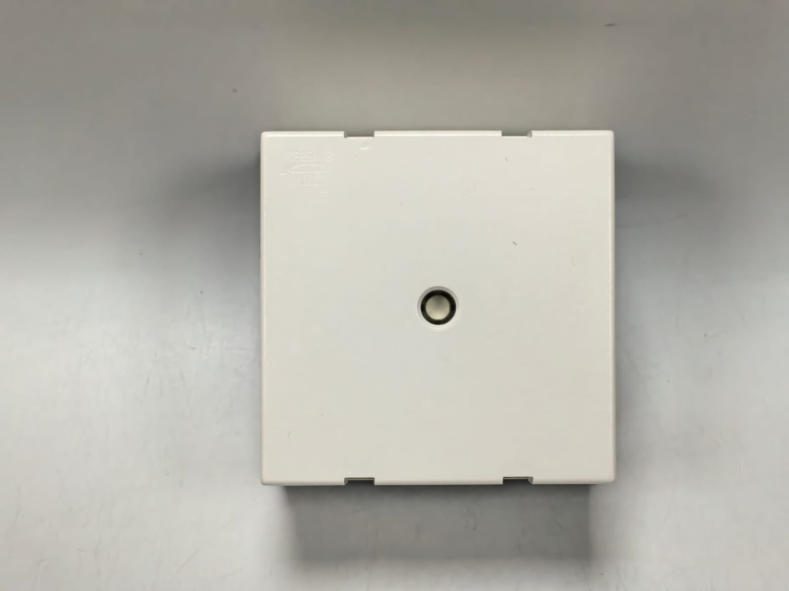 CEWE CLR96 CEWE INSTRUMENTS CLR96 VOLT ANALOG PANEL METER 9460 0-3000A, 2500/1A 60HZ 7