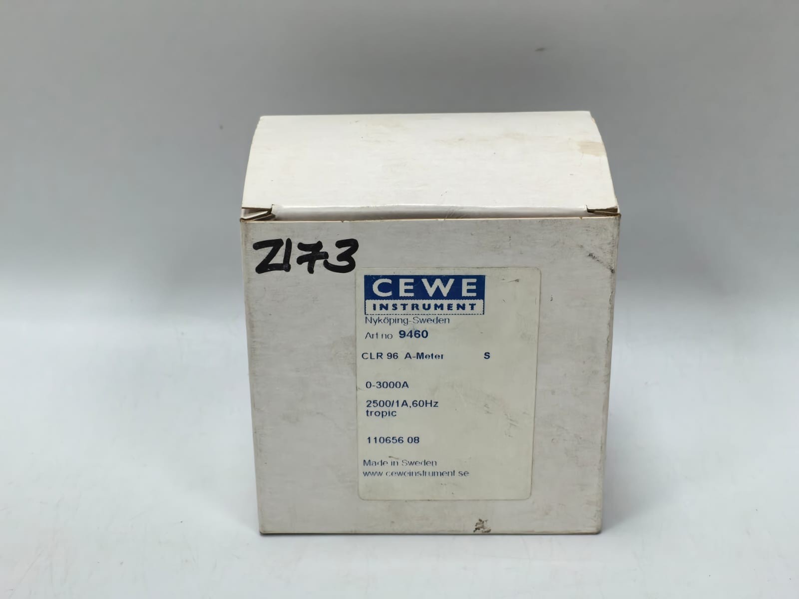 CEWE CLR96 CEWE INSTRUMENTS CLR96 VOLT ANALOG PANEL METER 9460 0-3000A, 2500/1A 60HZ 10