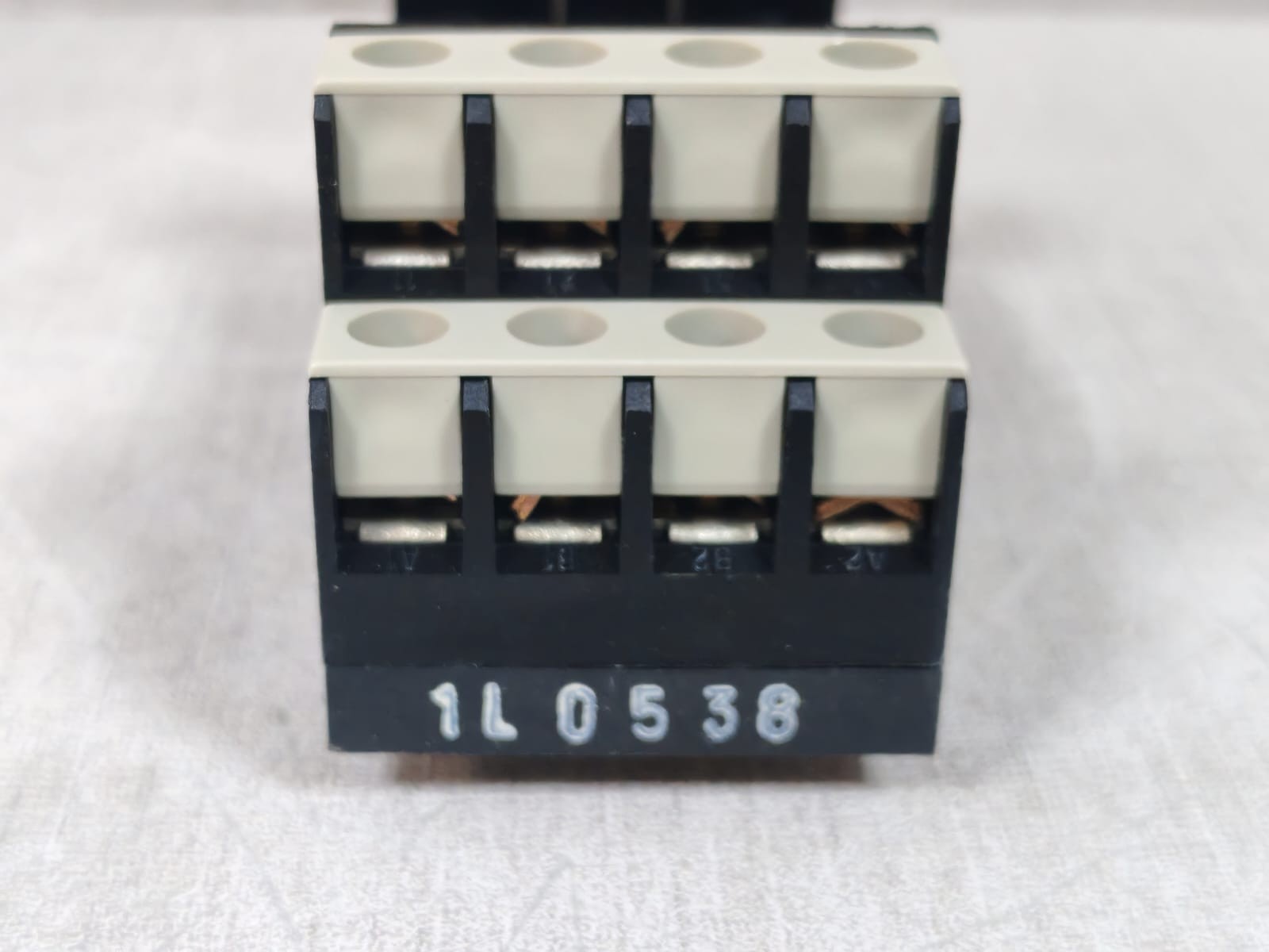 Schneider Electric RHZ21 TELEMECANIQUE RHZ21 016403 PLUG-IN RELAY BASE 7
