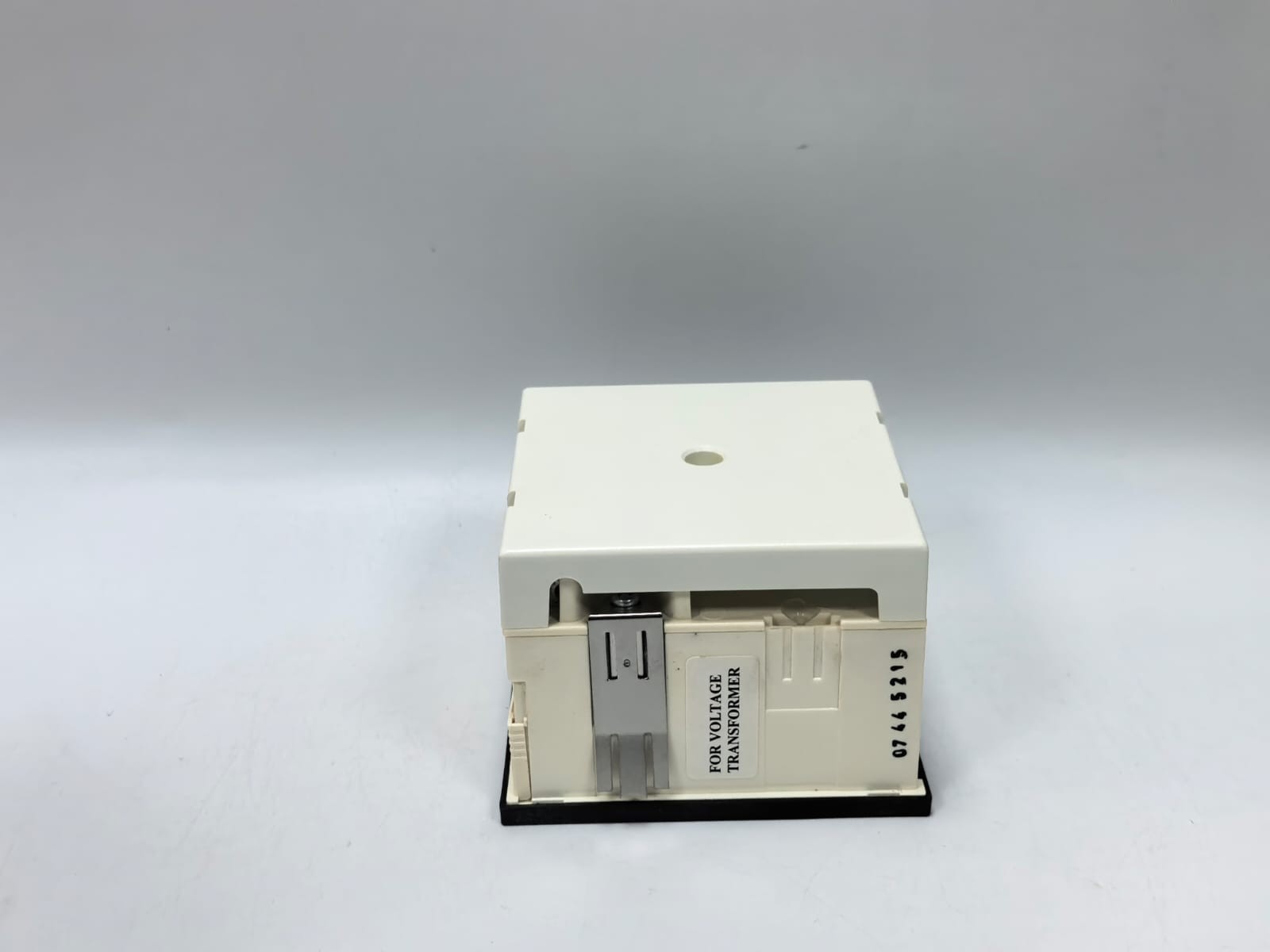 CEWE CLR96 CEWE INSTRUMENTS CLR96 VOLT ANALOG PANEL METER 9489 0-18KV 3