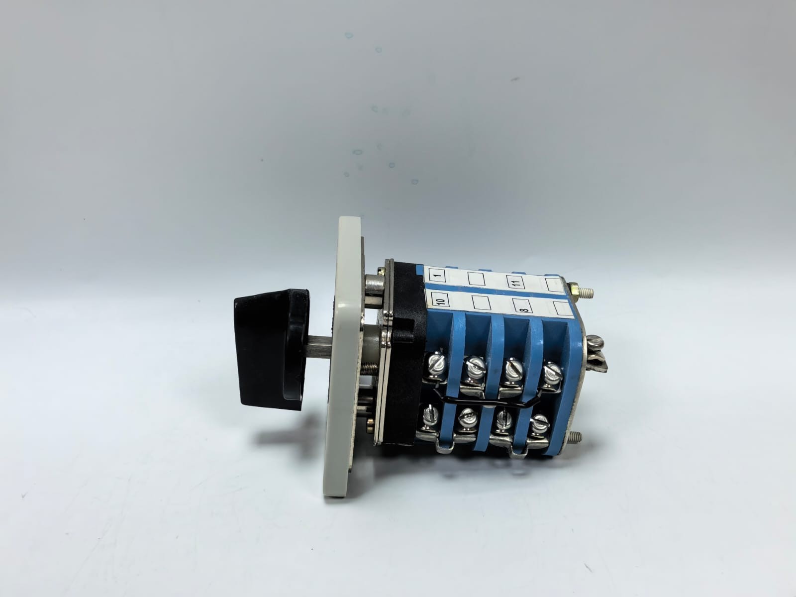 SWITRON SPC25P444VM SWITRON SPC25P444VM BREAKER CONTROL SWITCH 3