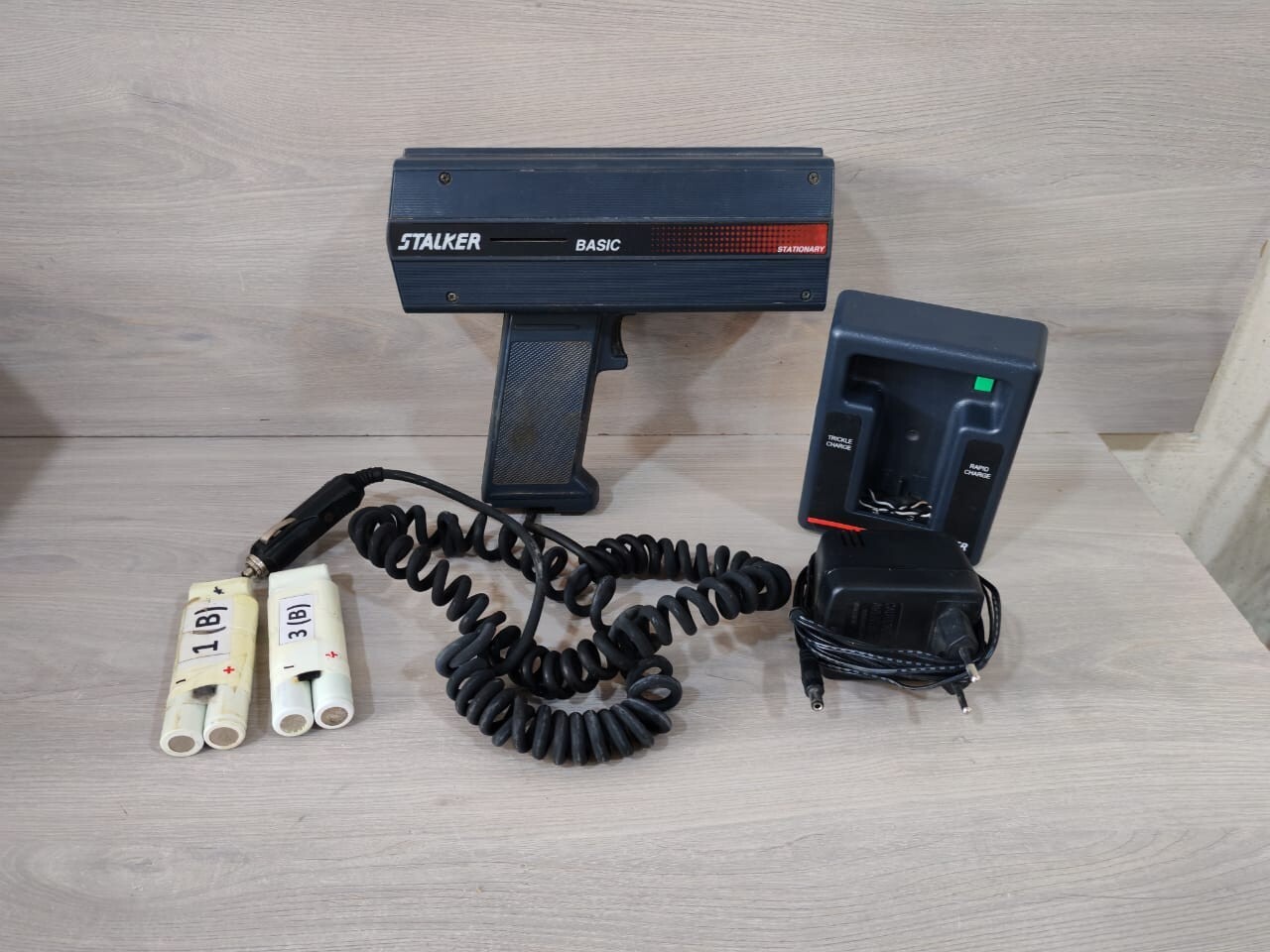 STALKER BASIC HANDHELD RADAR STALKER BASIC HANDHELD RADAR 24.150 GHz 2