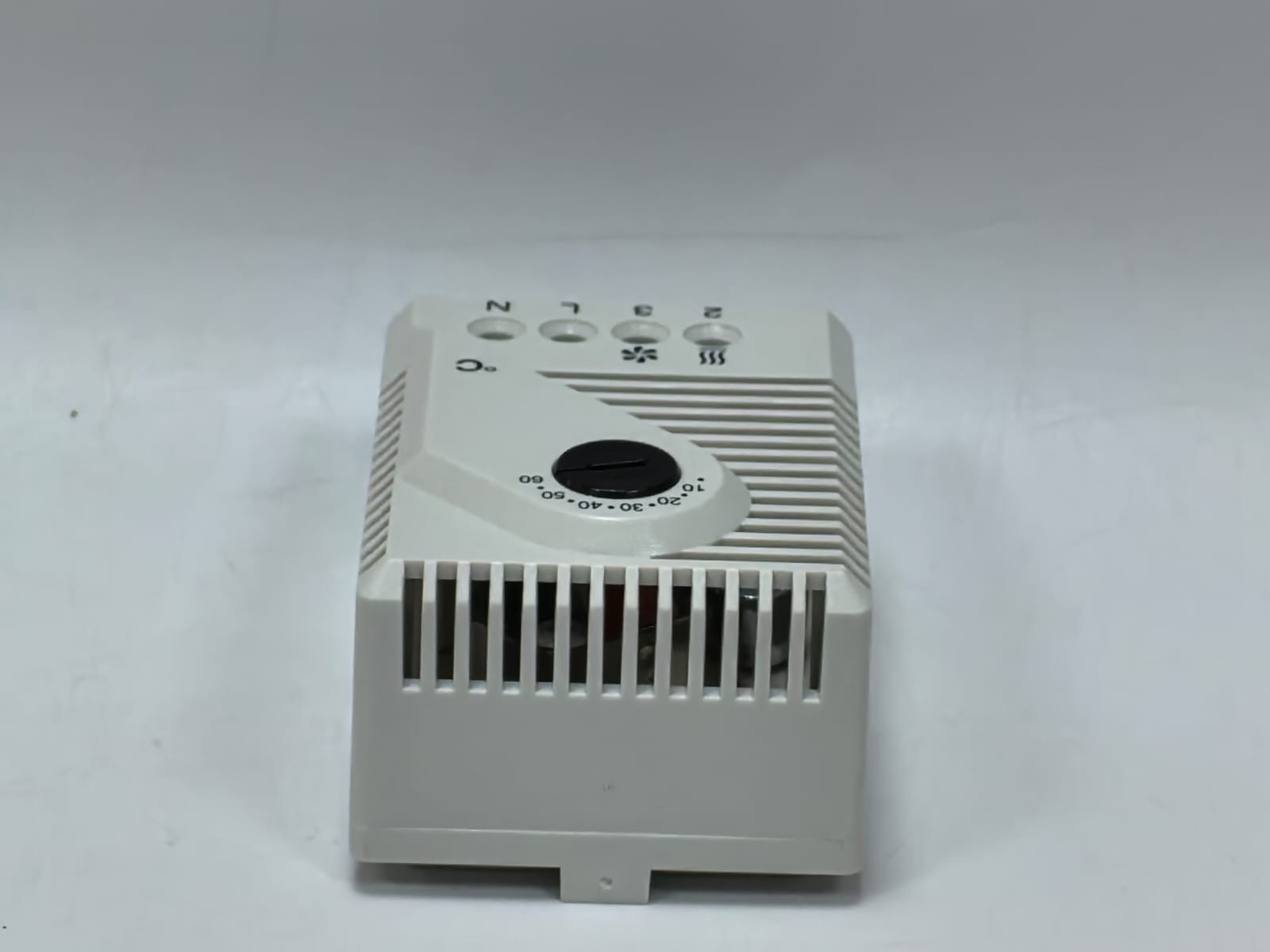 Siemens 8MR 2170-1A SIEMENS 8MR 2170-1A THERMOSTAT AC230V 50/60HZ 8