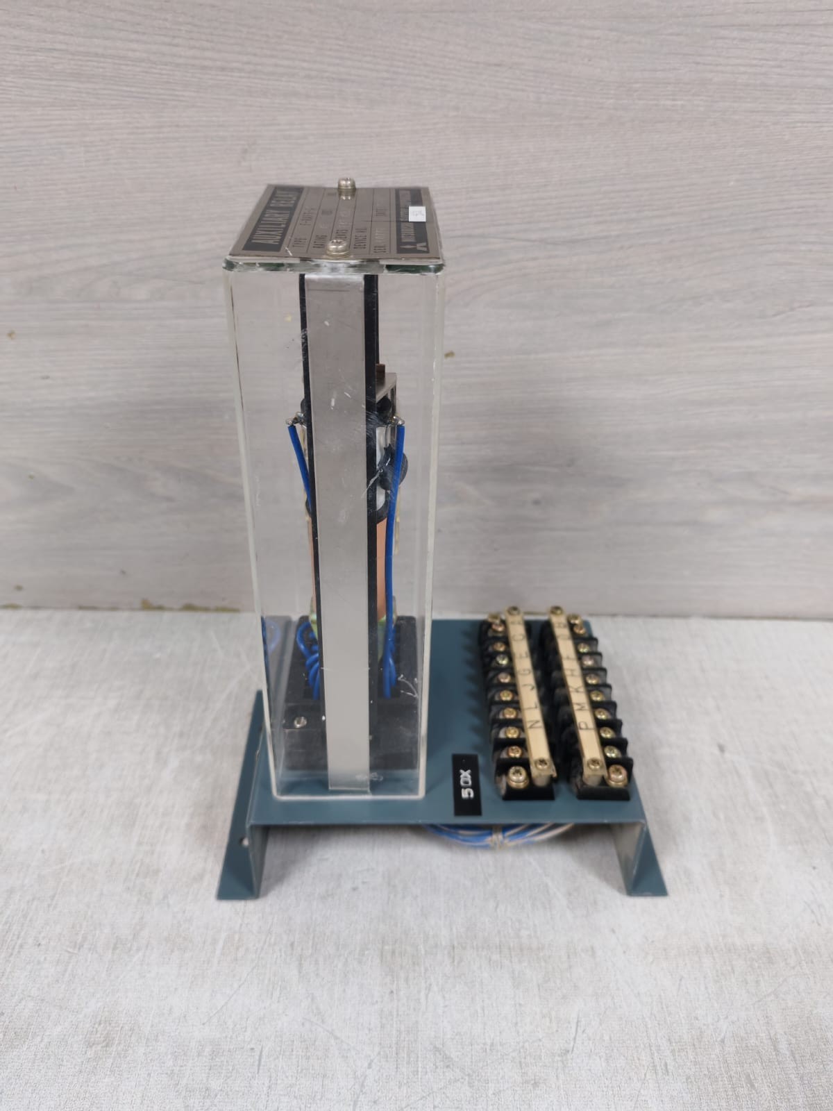 Mitsubishi Electric F-RAFT-1C / F48-42L2 MITSUBISHI ELECTRIC F-RAFT-1C / F48-42L2 AUXILIARY RELAY 48VDC 5