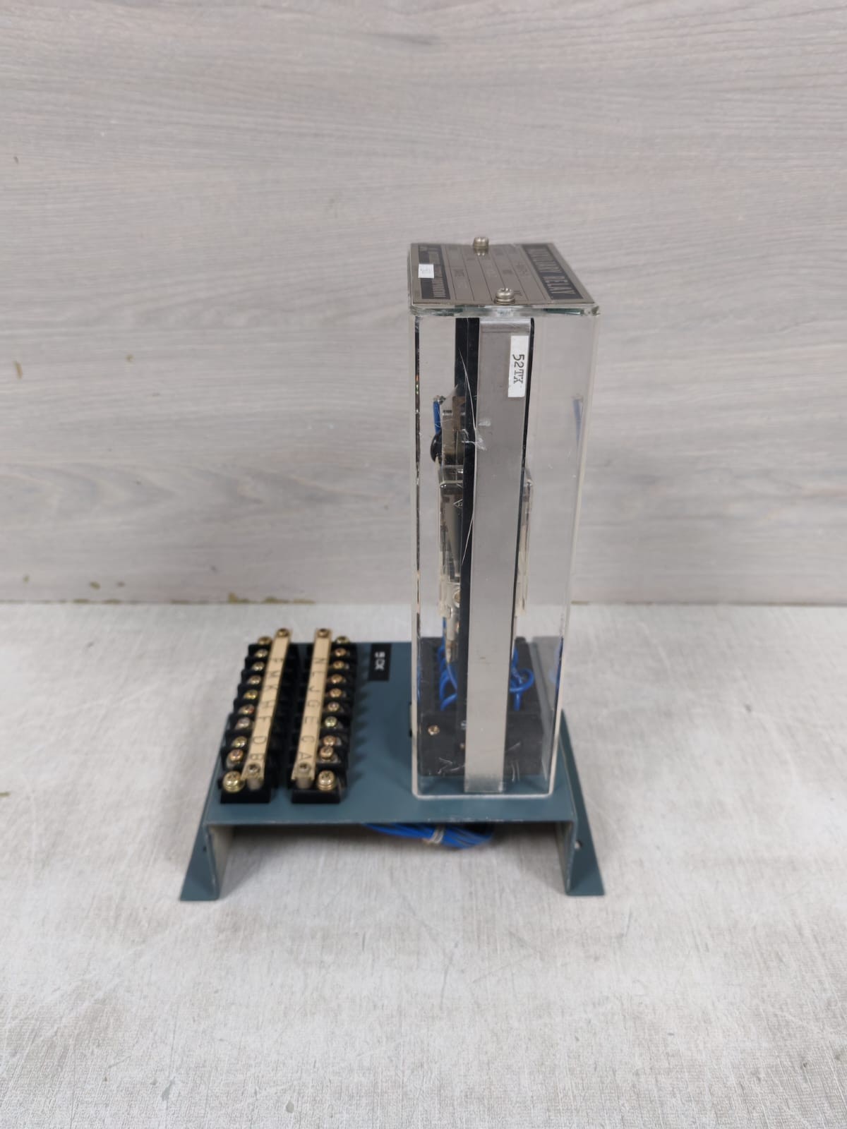 Mitsubishi Electric F-RAFT-1C / F48-42L2 MITSUBISHI ELECTRIC F-RAFT-1C / F48-42L2 AUXILIARY RELAY 48VDC 8