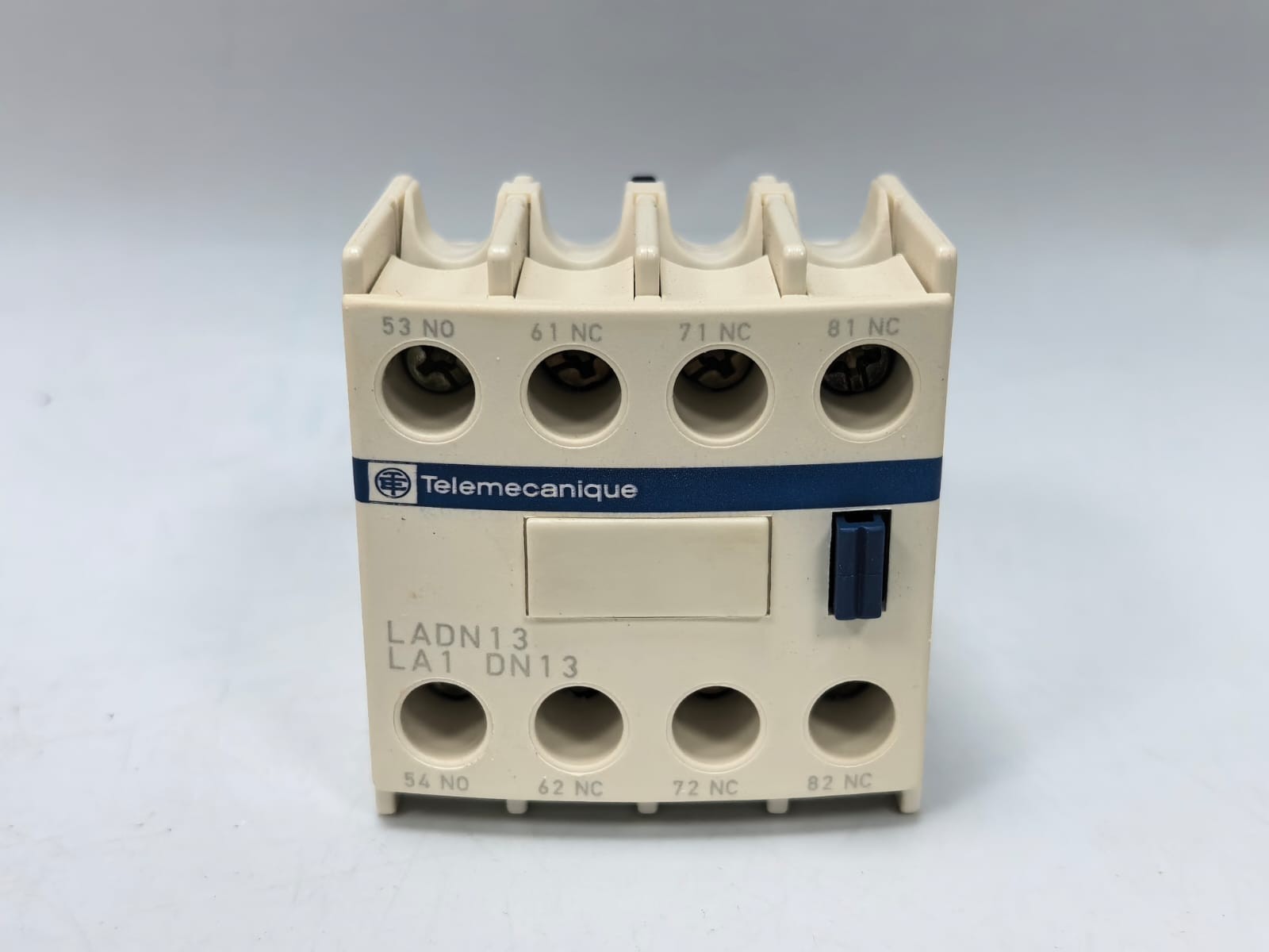 Schneider Electric LADN13 TELEMECANIQUE LADN13 CONTACT BLOCK 3