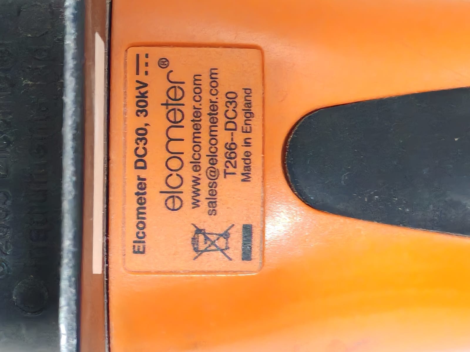 ELCOMETER 266 / T266 DC30 30kV ELCOMETER 266 HOLIDAY DETECTOR with T266 DC30 30kV 6