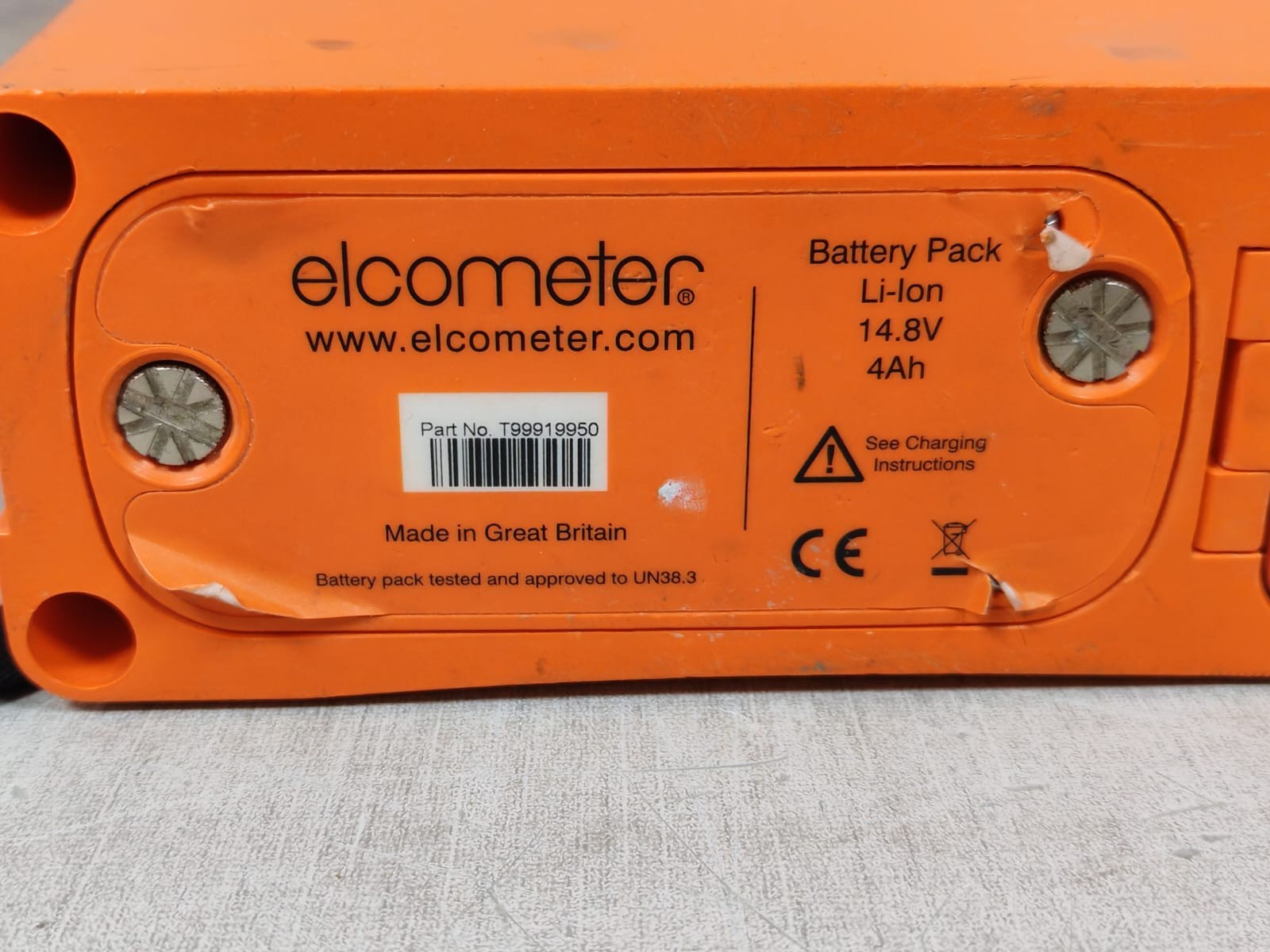 ELCOMETER 266 / T266 DC30 30kV ELCOMETER 266 HOLIDAY DETECTOR with T266 DC30 30kV 7