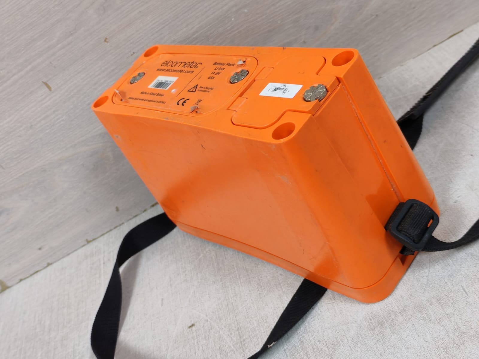 ELCOMETER 266 / T266 DC30 30kV ELCOMETER 266 HOLIDAY DETECTOR with T266 DC30 30kV 10