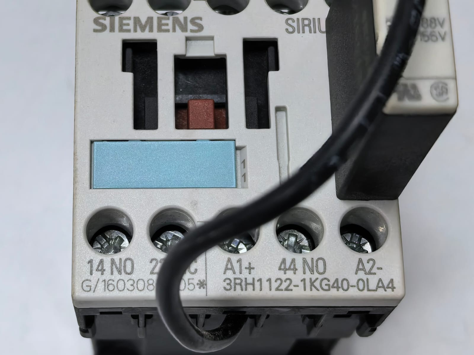 Siemens 3RH1122-1KG40-0LA4 SIEMENS 3RH1122-1KG40-0LA4 CONTACTOR RELAY 3