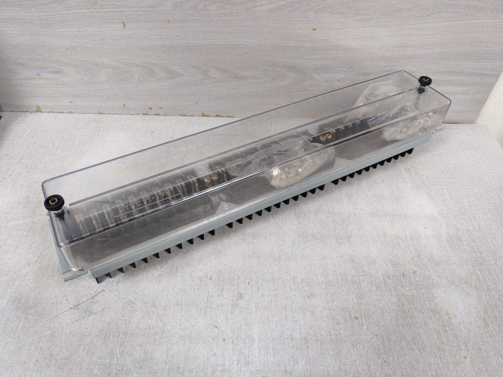 ABB FT-19R FR2G001001001 ABB FT-19R FR2G001001001 FLEXITEST SWITCH 3