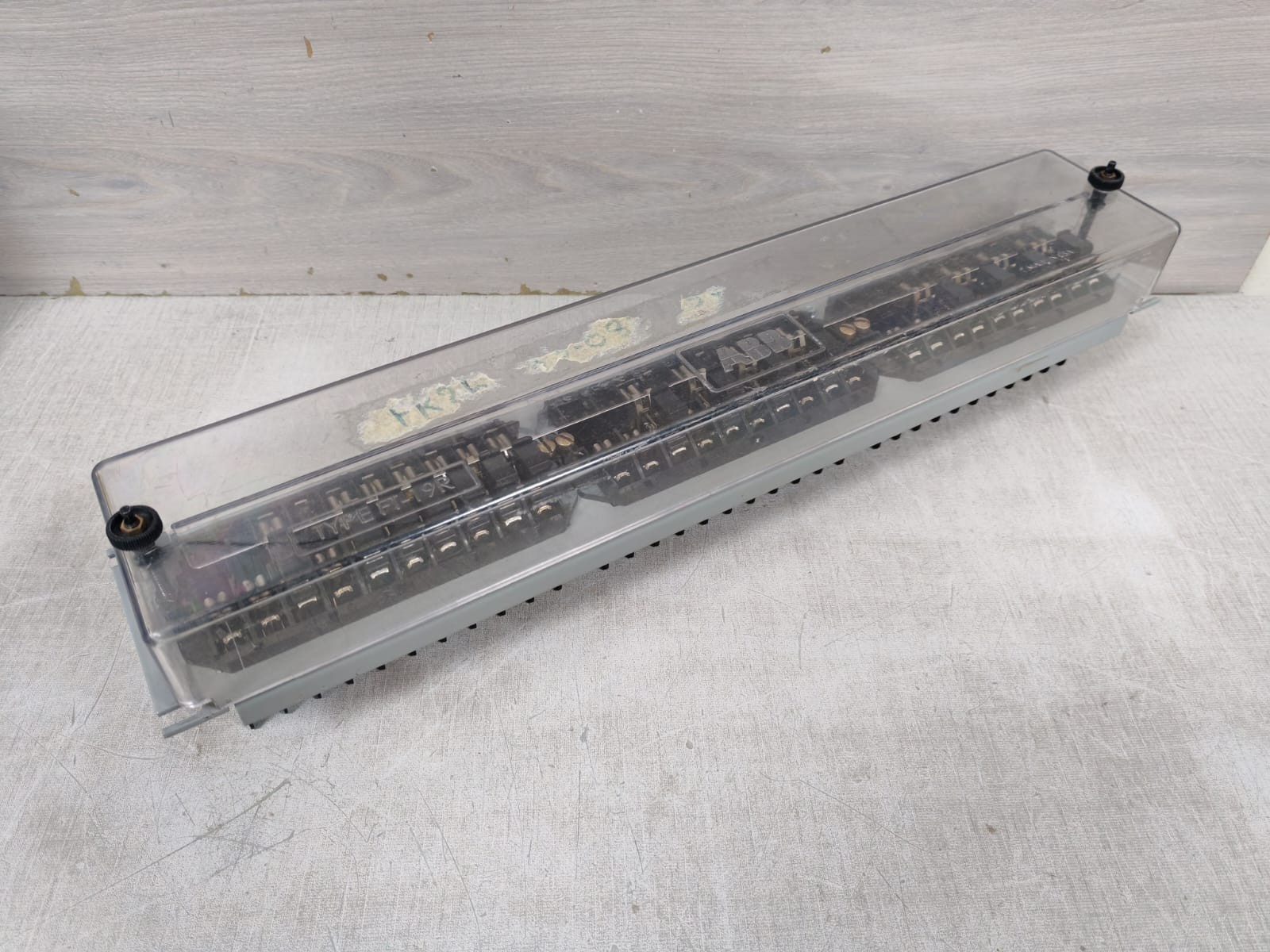 ABB FT-19R FR2G83001001 ABB FT-19R FR2G83001001 FLEXITEST SWITCH 3