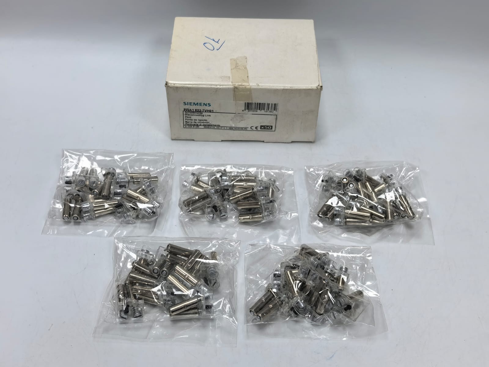 SIEMENS 8WA1 822-7HV01 DISCONNECTING LINK /CONNECTION BRIDGE