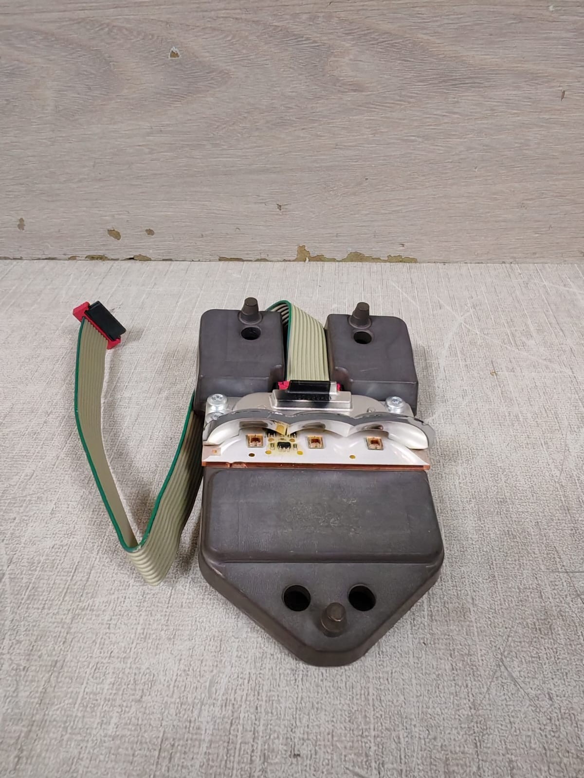 REH-RED-CATIII-FO-0-1 REH-RED-CATIII-FO-0-1 RUNWAY EDGE LIGHT 192 570-21/AA 3