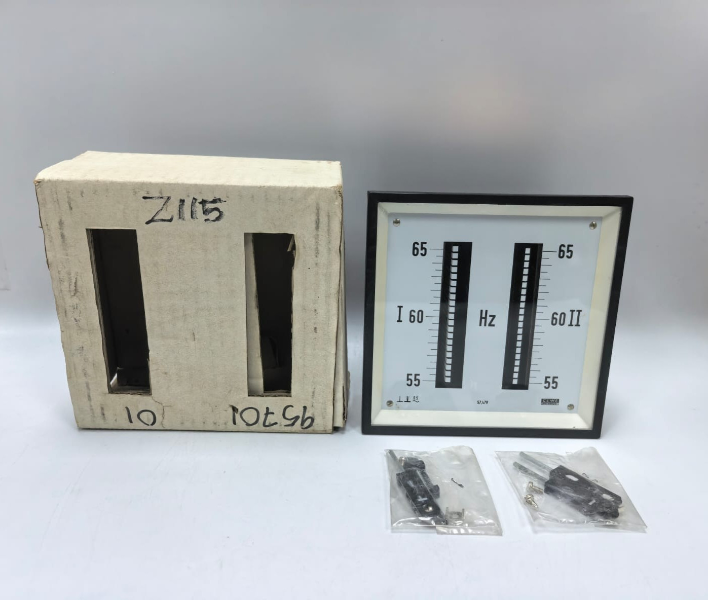 CEWE INSTRUMENTS FQ144/2 FREQUENCY METER 600V CAT II