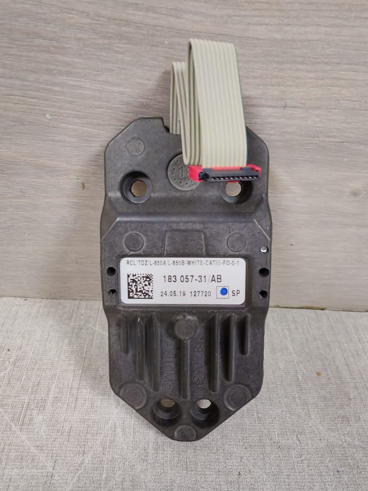 Rockwell Automation 183 057-31/AB RCL/TDZ/L-850A/L-850B-WHITE-CATIII-FO-0-1 RUNWAY EDGE LIGHT 183 057-31/AB 4