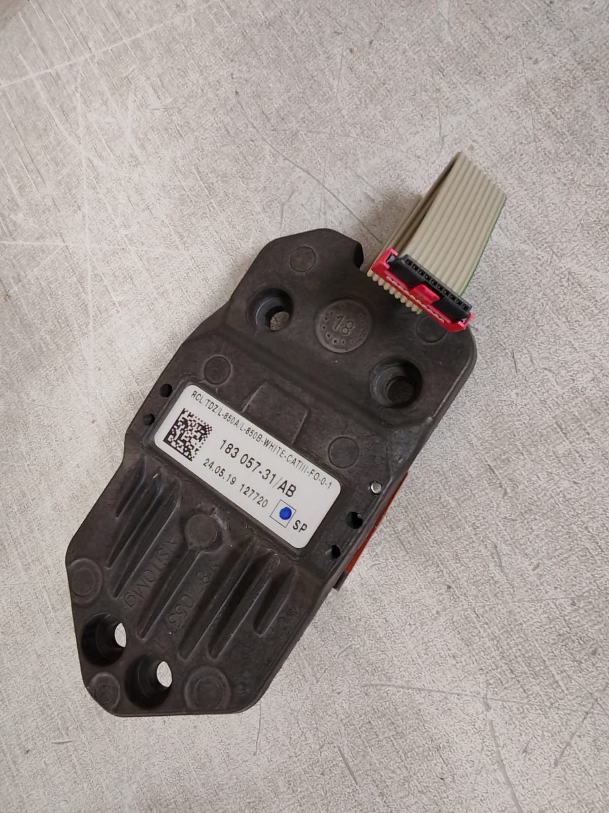 Rockwell Automation 183 057-31/AB RCL/TDZ/L-850A/L-850B-WHITE-CATIII-FO-0-1 RUNWAY EDGE LIGHT 183 057-31/AB 7