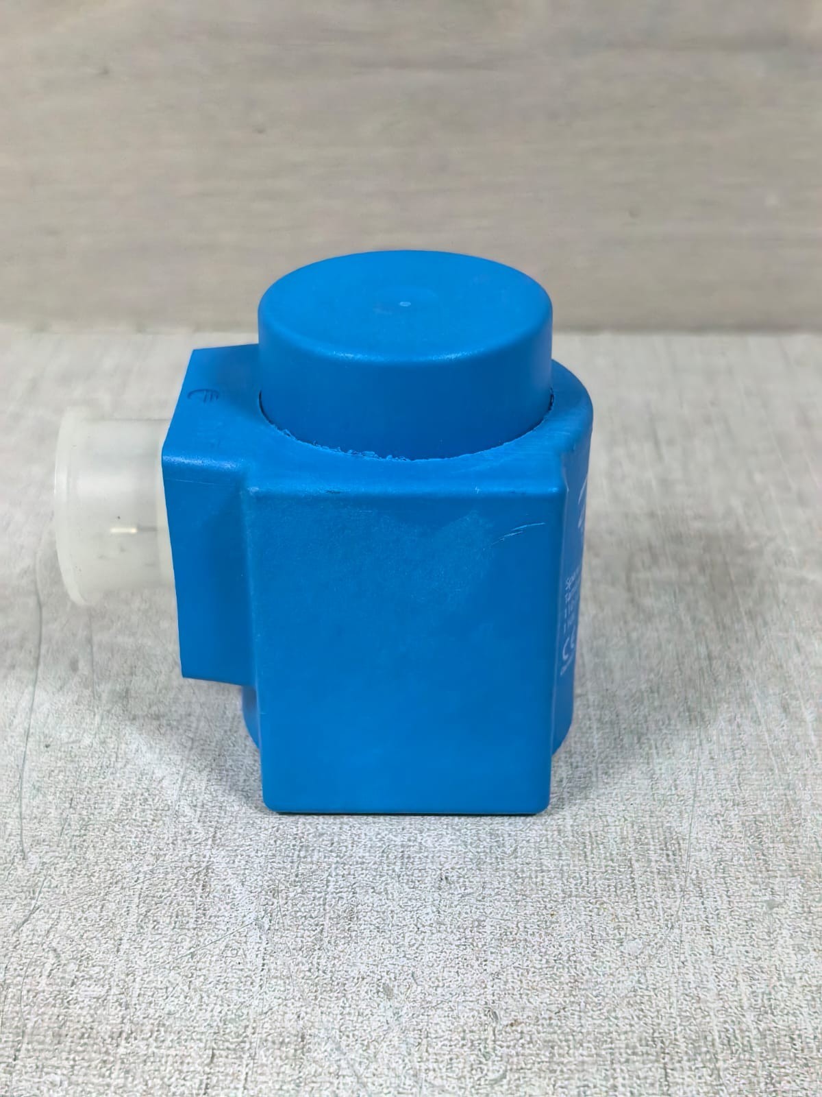 Danfoss BY120CS 018F7663 DANFOSS BY120CS 018F7663 SOLENOID COIL 4