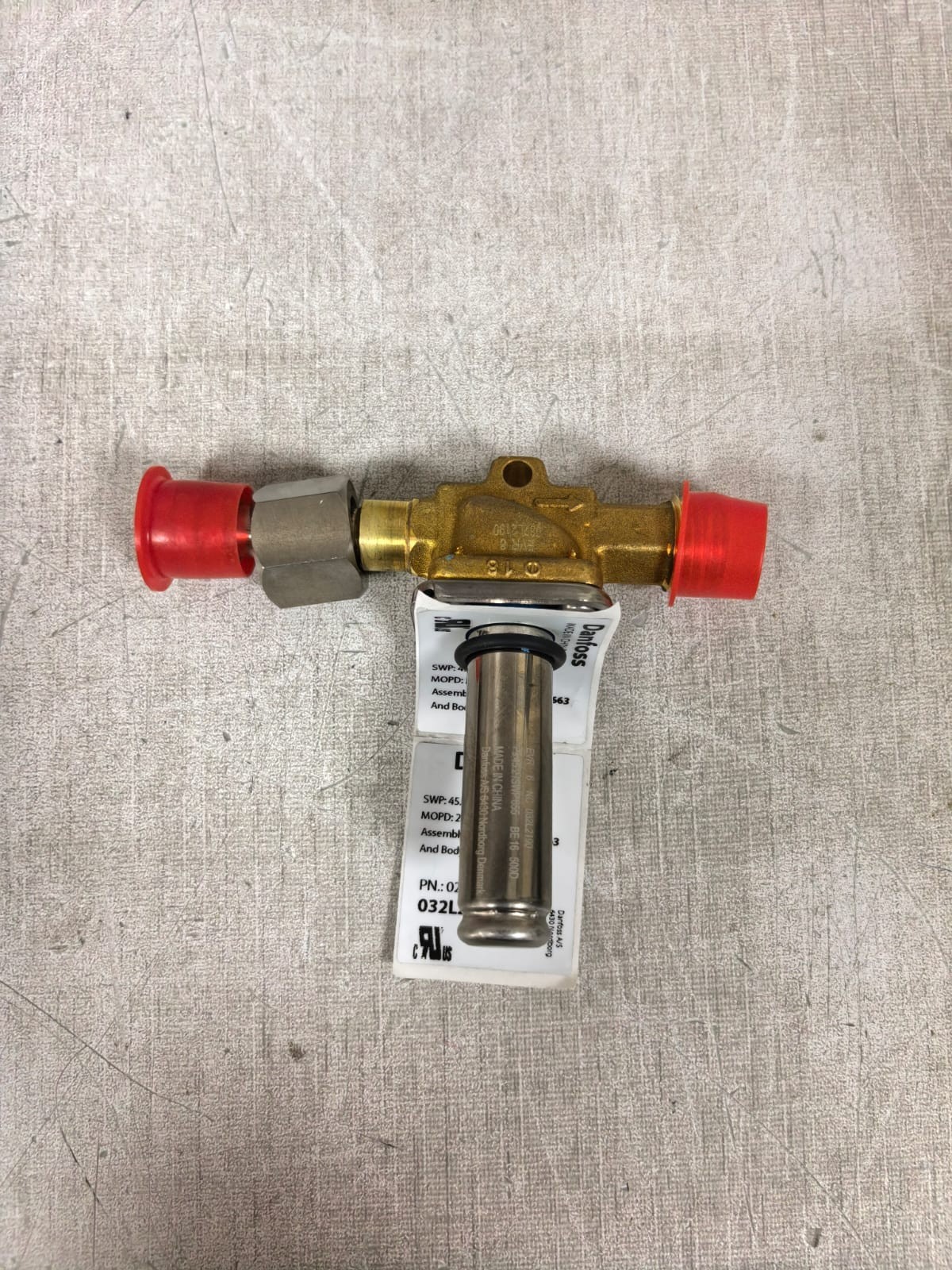 Danfoss 025-47111-002 032L2190 DANFOSS 025-47111-002 032L2190 SOLENOID VALVE 8
