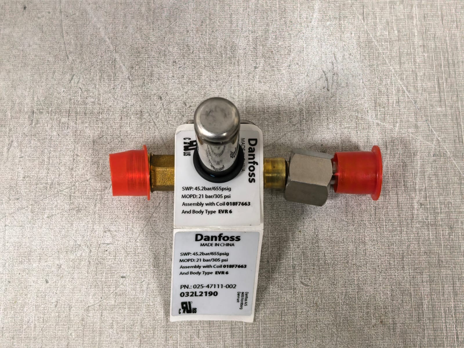 DANFOSS 025-47111-002 032L2190 SOLENOID VALVE