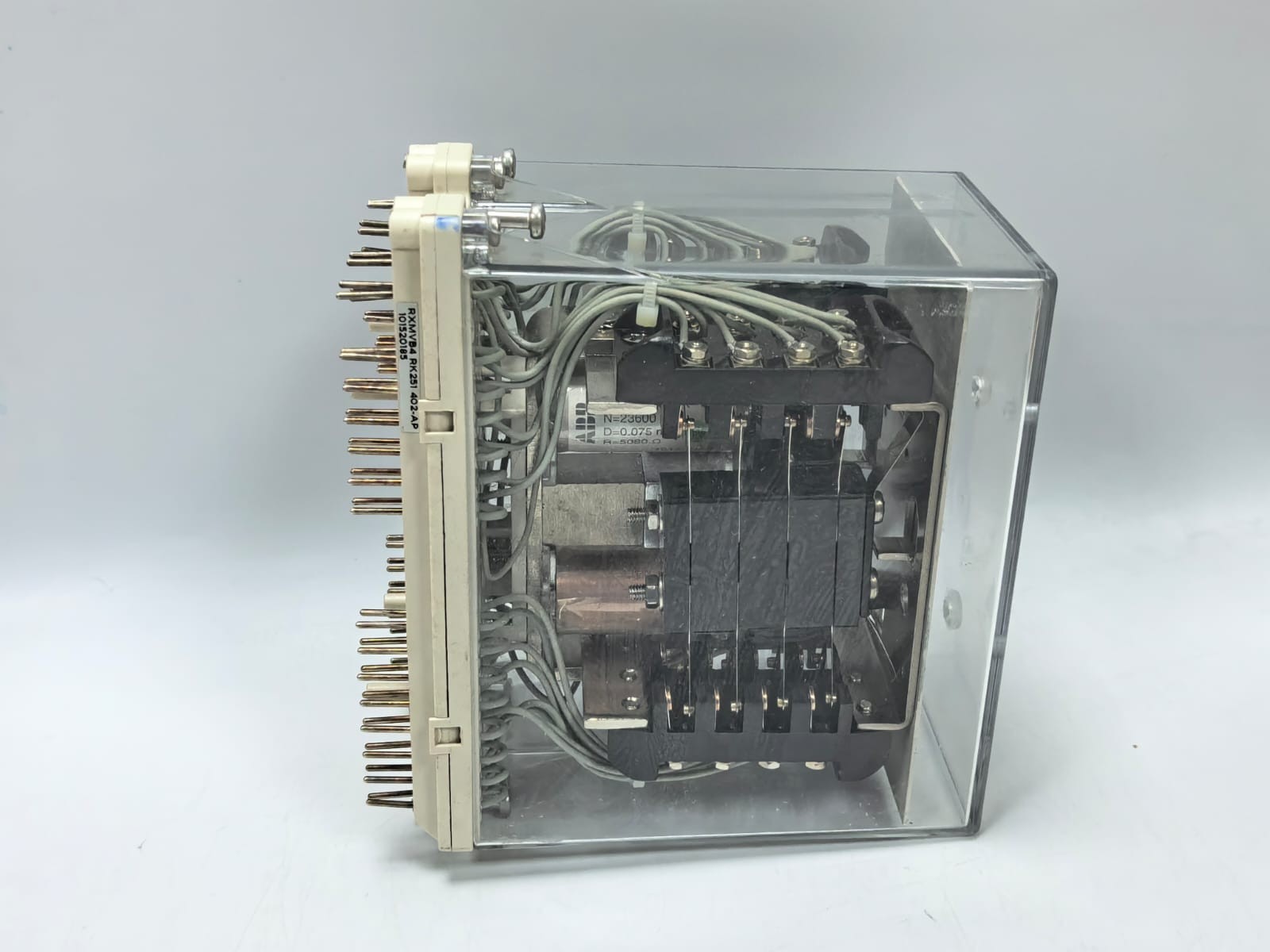 ABB RXMVB 4 RK 251 402-AP ABB RXMVB 4 RK 251 402-AP RELAY 125V 7