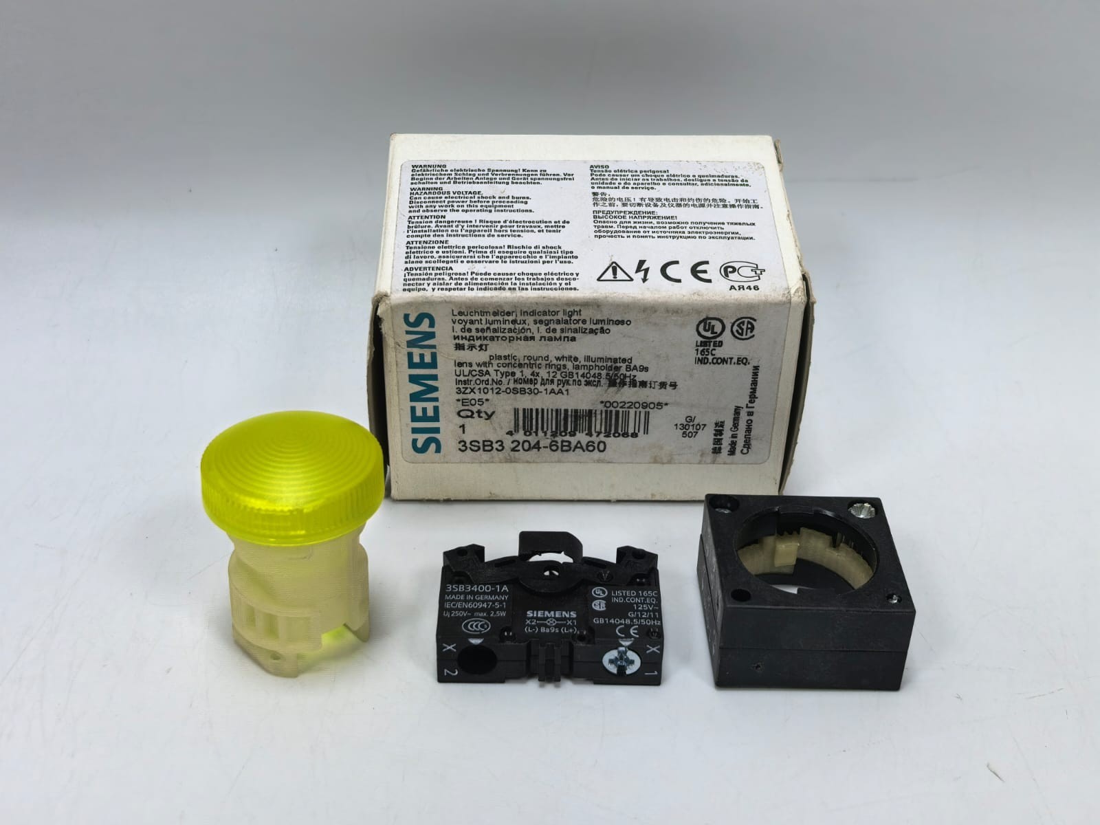 SIEMENS 3SB3 204-6BA60/ 3SB3400-1A INDICATOR LIGHT
