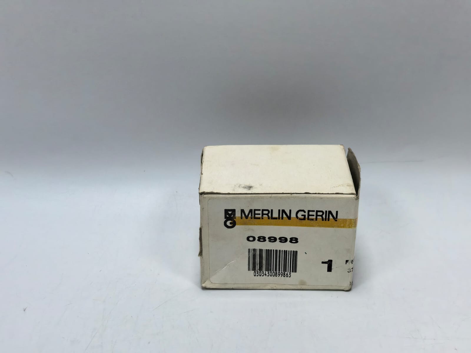 Schneider Electric 08998/8998 MERLIN GERIN 08998/8998 THERMOSTAT 9