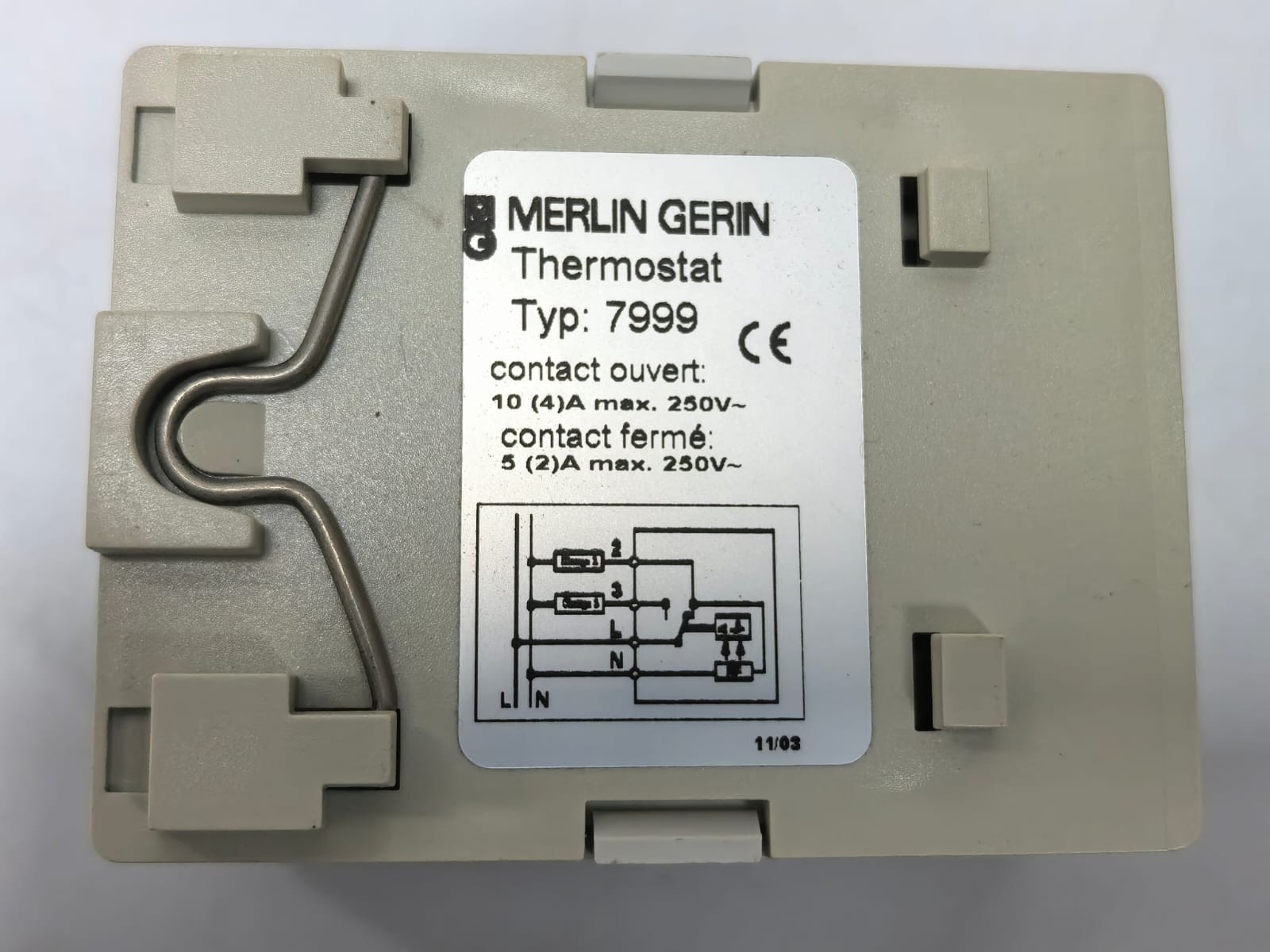 Schneider Electric 7999 MERLIN GERIN 7999 THERMOSTAT 3