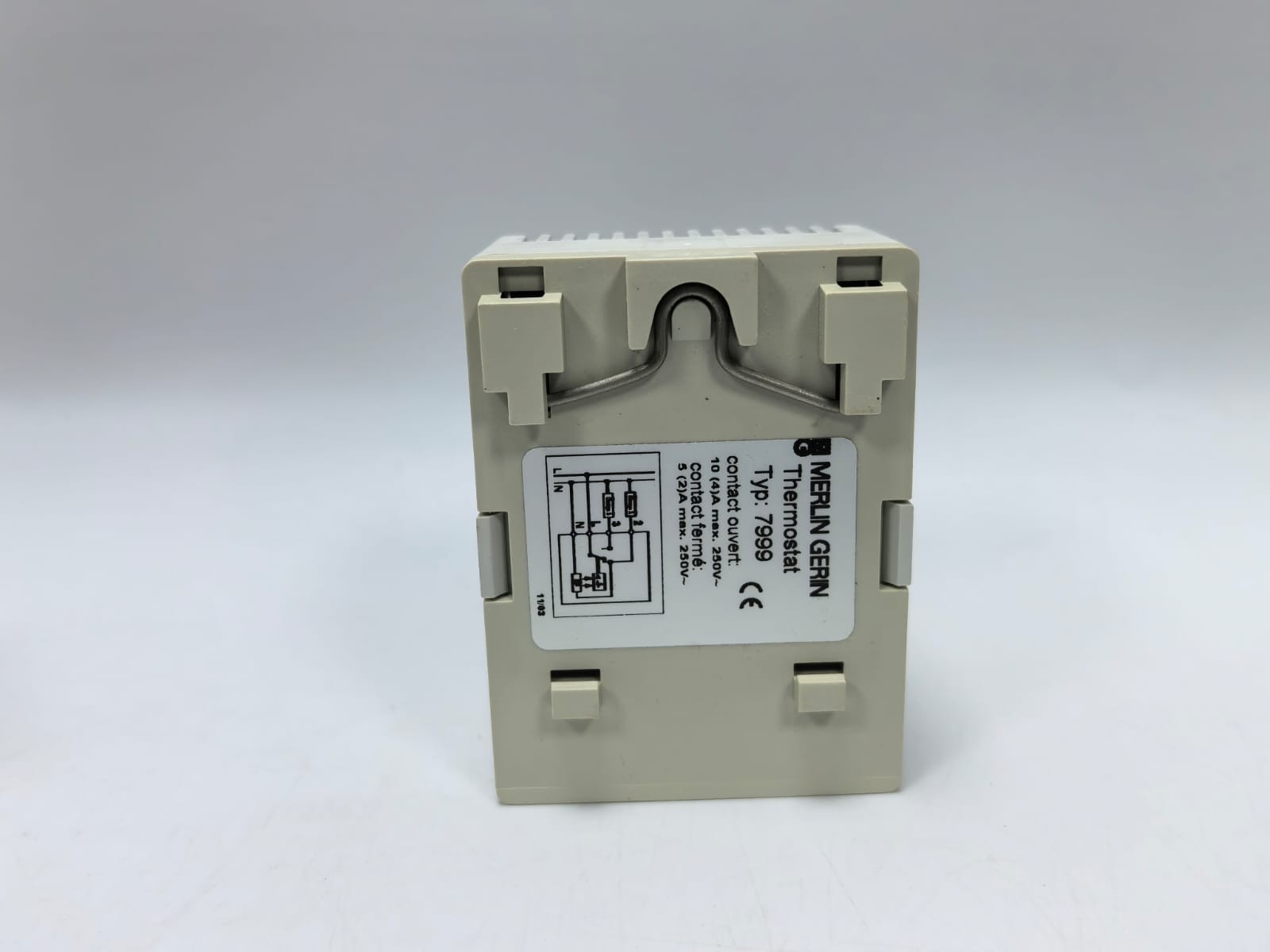 Schneider Electric 7999 MERLIN GERIN 7999 THERMOSTAT 4