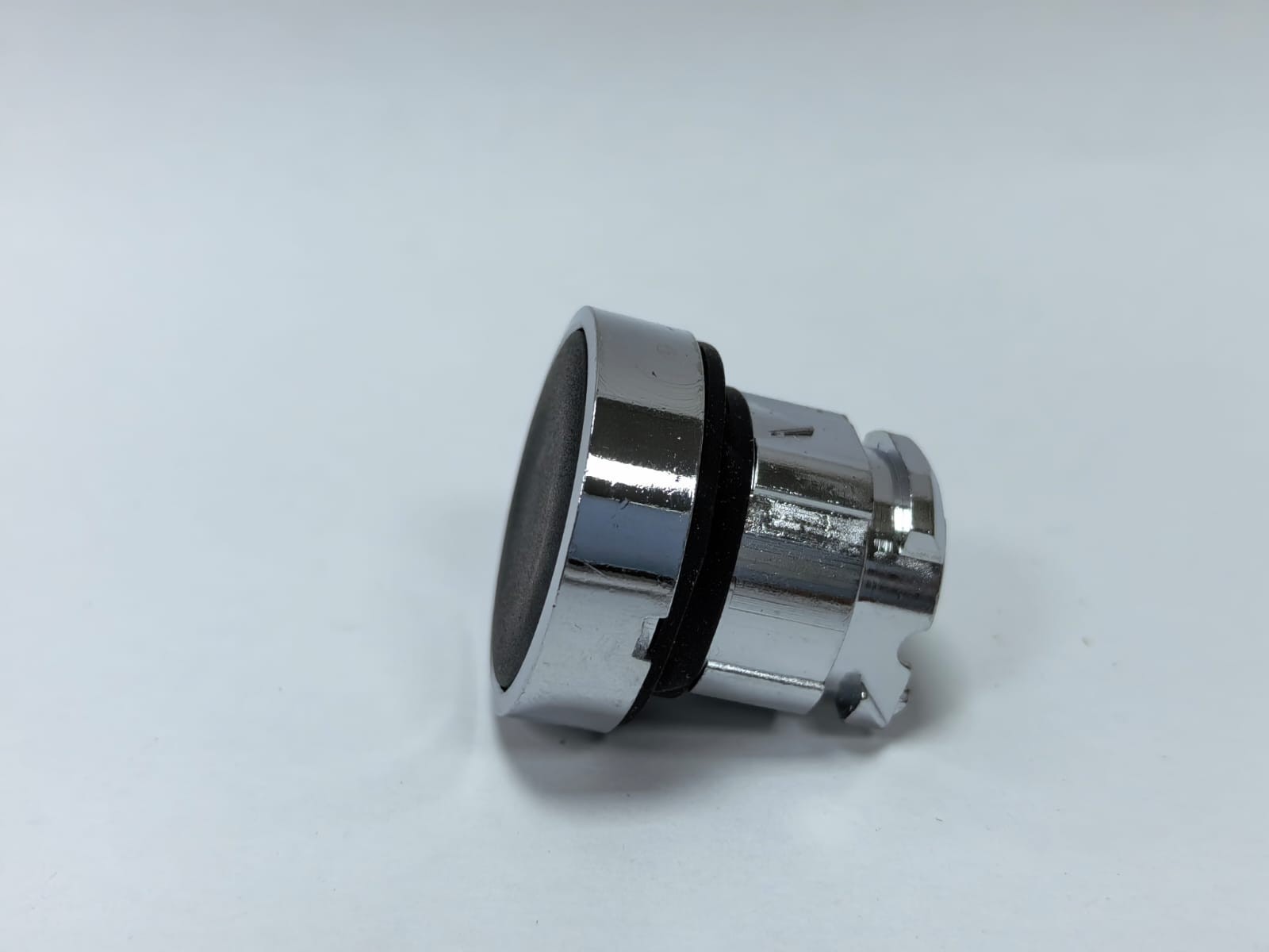 Schneider Electric ZB4 BA2 TELEMECANIQUE ZB4 BA2 BLACK PUSH BUTTON HEAD 088746 5