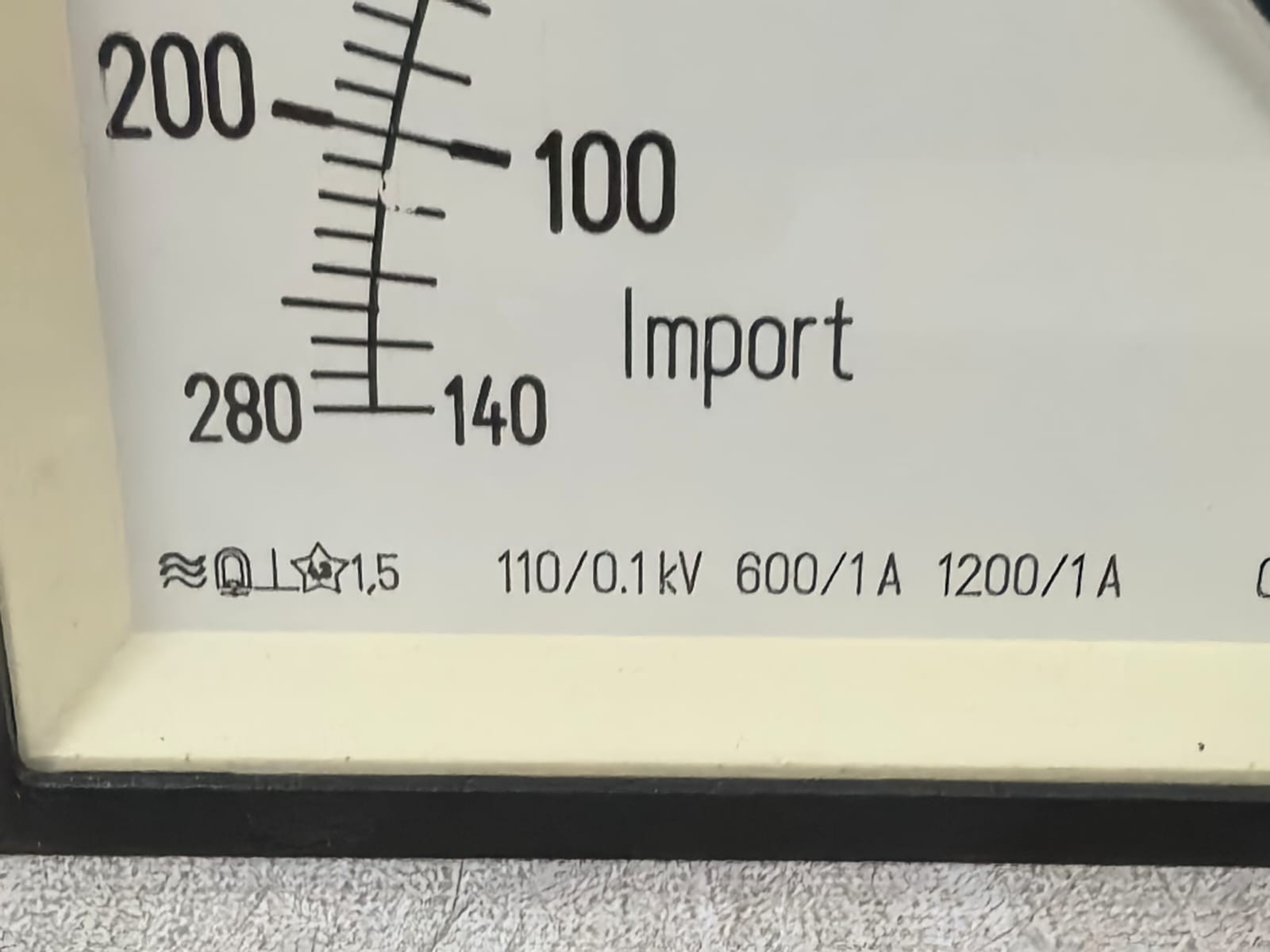 CEWE INSTRUMENT QQ23 4157304 CEWE INSTRUMENT QQ23 4157304 110/0.1KV 600/1A MVAR 3