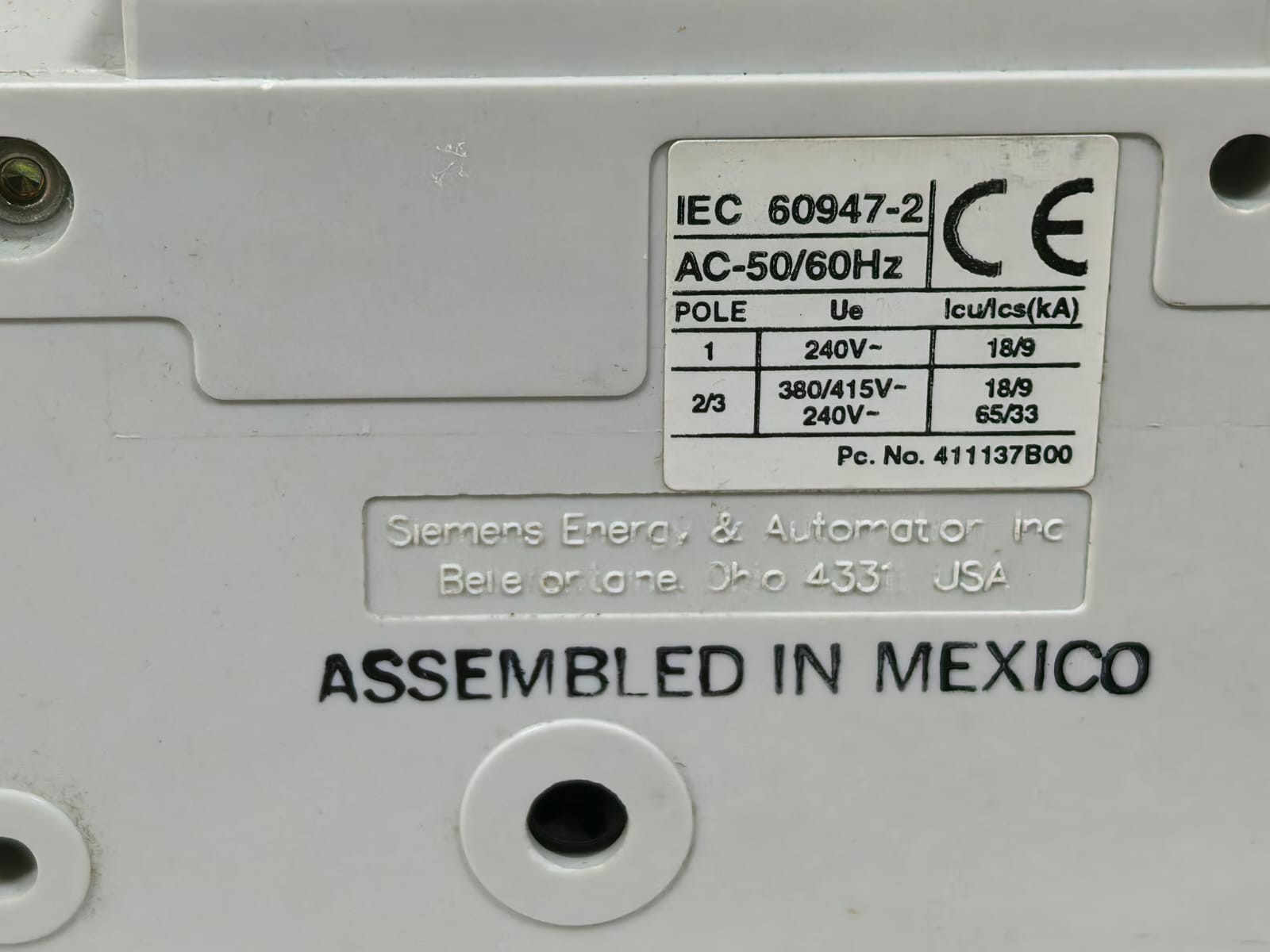 Siemens CQD CQD230 SIEMENS CQD CQD230 MOLDED CASE CIRCUIT BREAKER 480Y/277VAC 30A 6