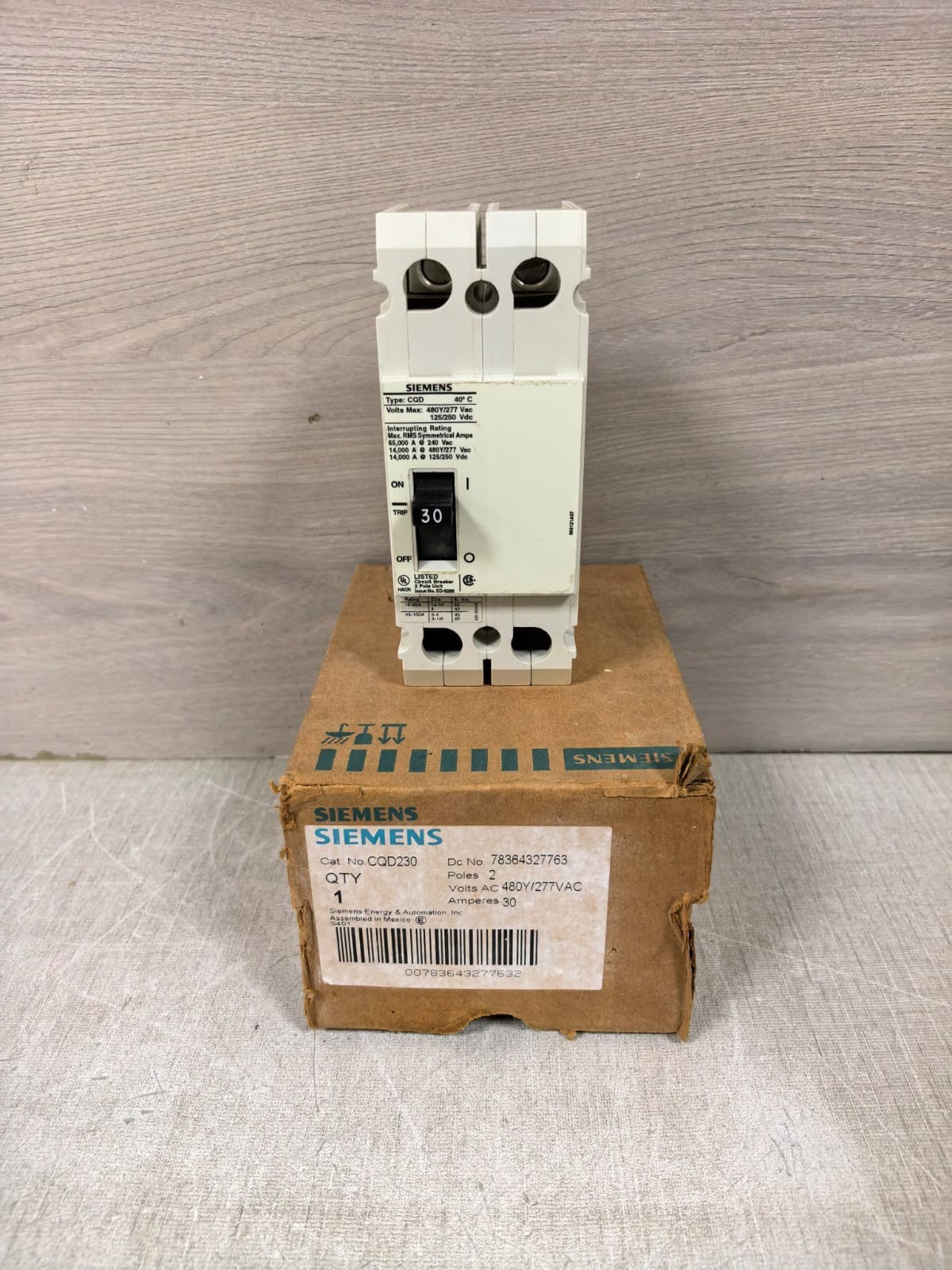 SIEMENS CQD CQD230 MOLDED CASE CIRCUIT BREAKER 480Y/277VAC 30A