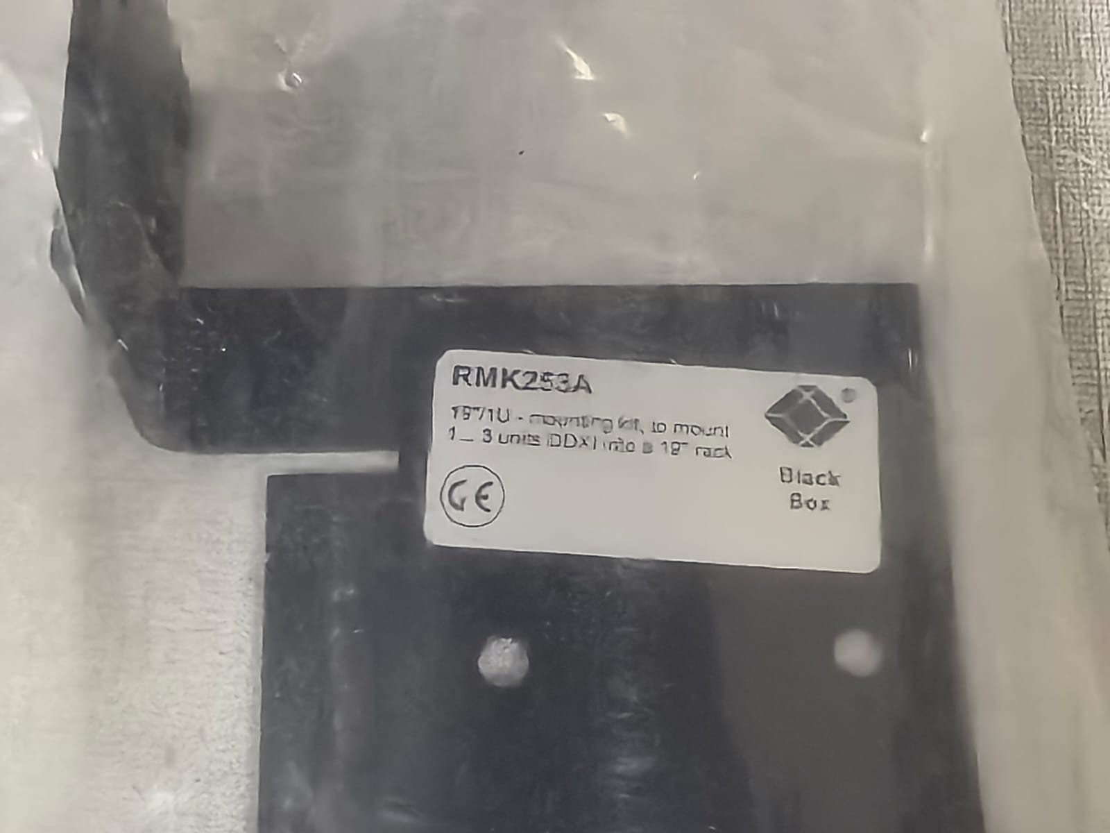 Black Box RMK253A BLACK BOX RMK253A 19" RACKMOUNT KIT 5