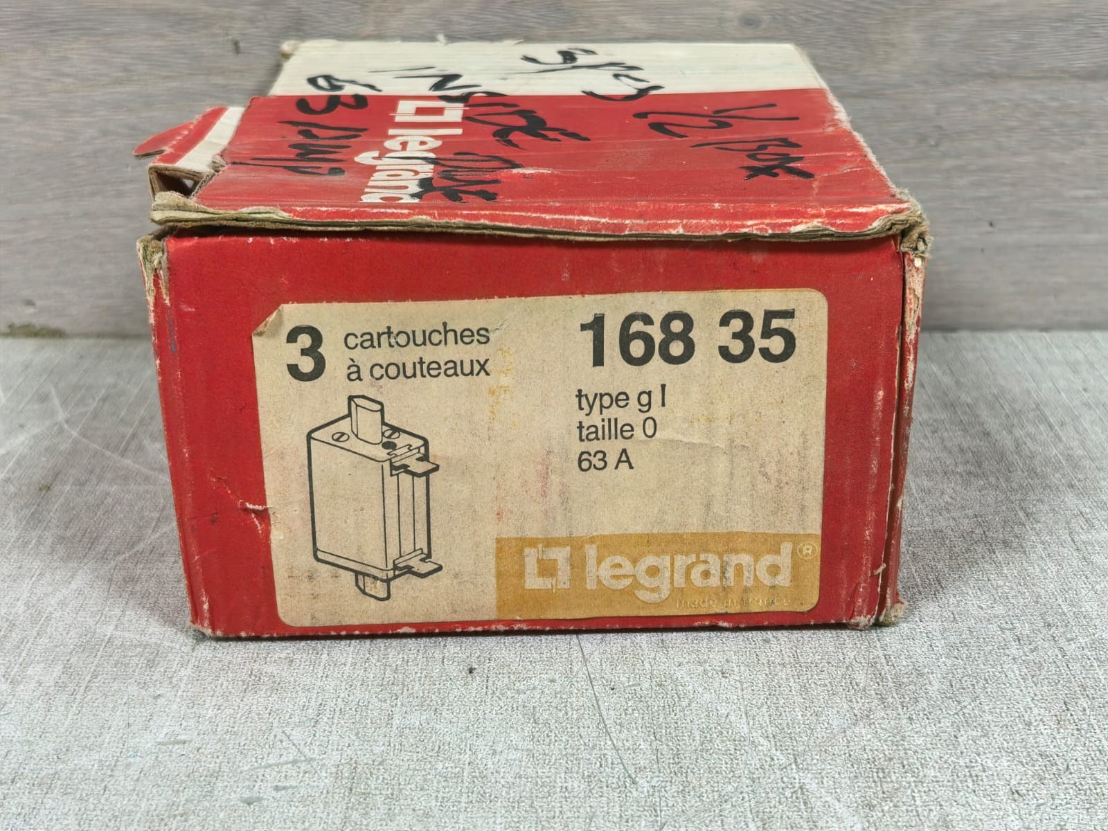 Legrand 168 35 LEGRAND 168 35 KNIFE CARTRIDGES 63A 8