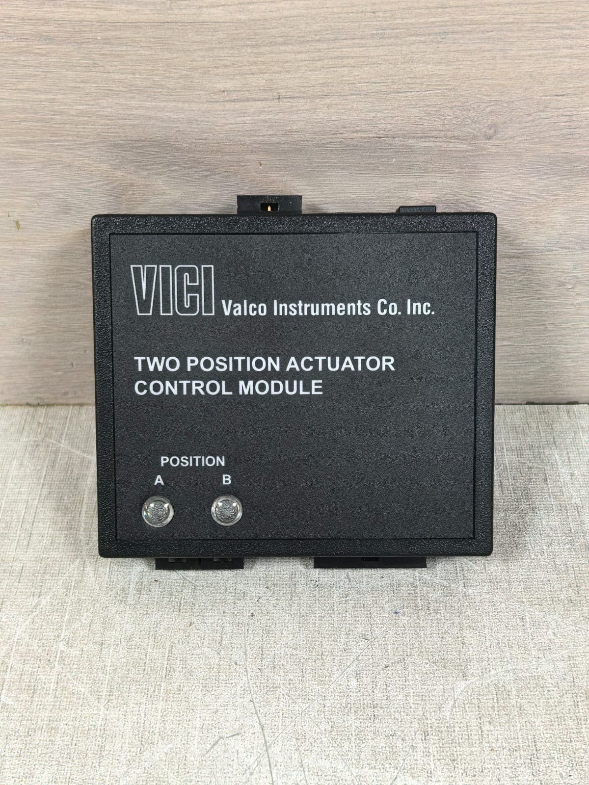 VICI EHMA EH2C8WEPH VICI EHMA EH2C8WEPH TWO POSITION MICRO-ELECTRIC VALVE ACTUATOR 8PORTS 10