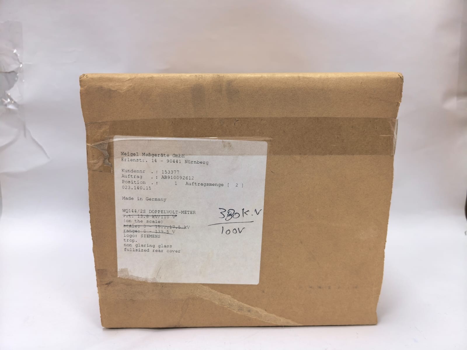 Siemens WQ144/2S SIEMENS WQ144/2S ANALOG PANEL METER 380KV/100V 10