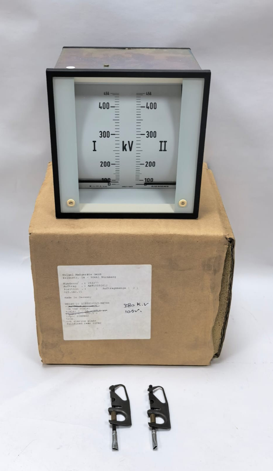 SIEMENS WQ144/2S ANALOG PANEL METER 380KV/100V