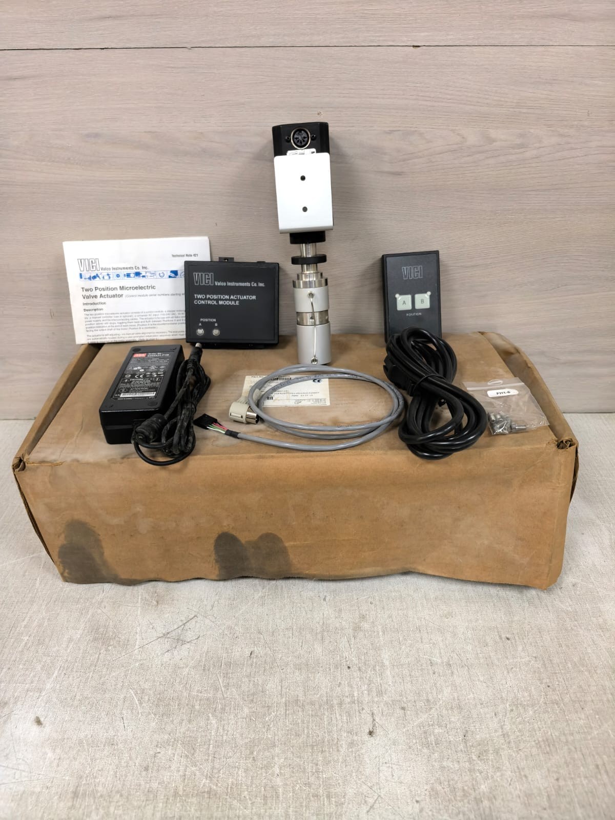 VICI EHMA EH2C6WEPH TWO POSITION MICRO-ELECTRIC VALVE ACTUATOR 6PORTS