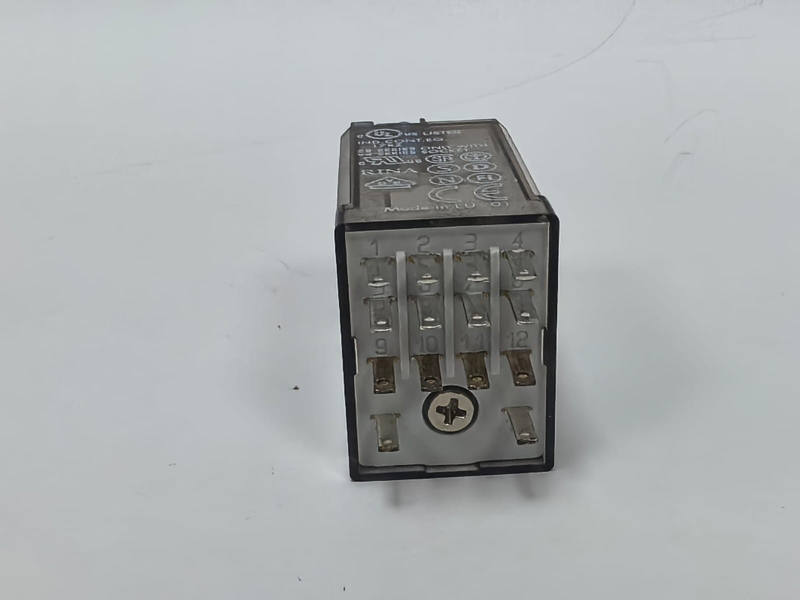 Finder 55.34.9.125.0040 FINDER 55.34.9.125.0040 GENERAL PURPOSE RELAYS 125V DC 8