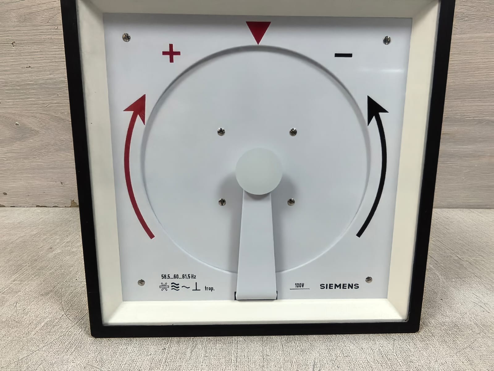 Siemens SIEMENS SY144S SIEMENS SY144S SYNCHRONOSKOP 100V 60HZ 2