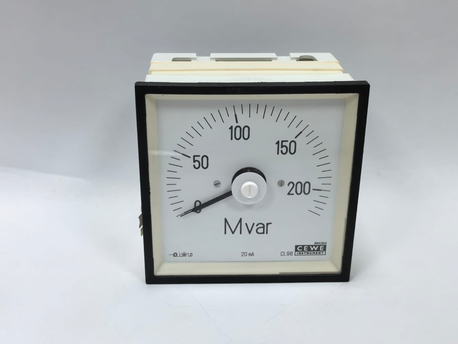 CEWE CL 96 CEWE INSTRUMENT CL 96 A-METER 936042 0-220MVAR 20 MA 2